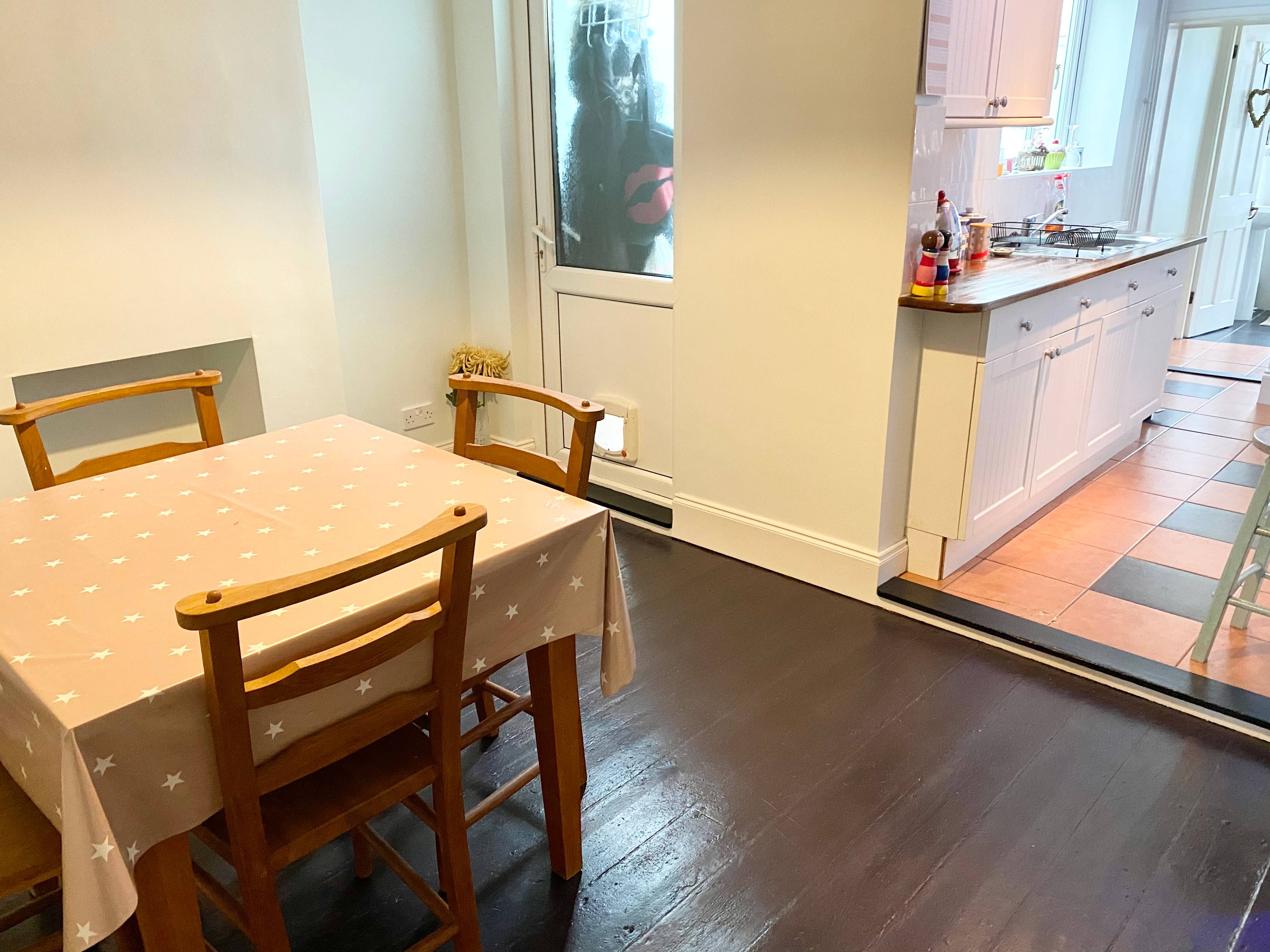 Kitchen/Dining Room