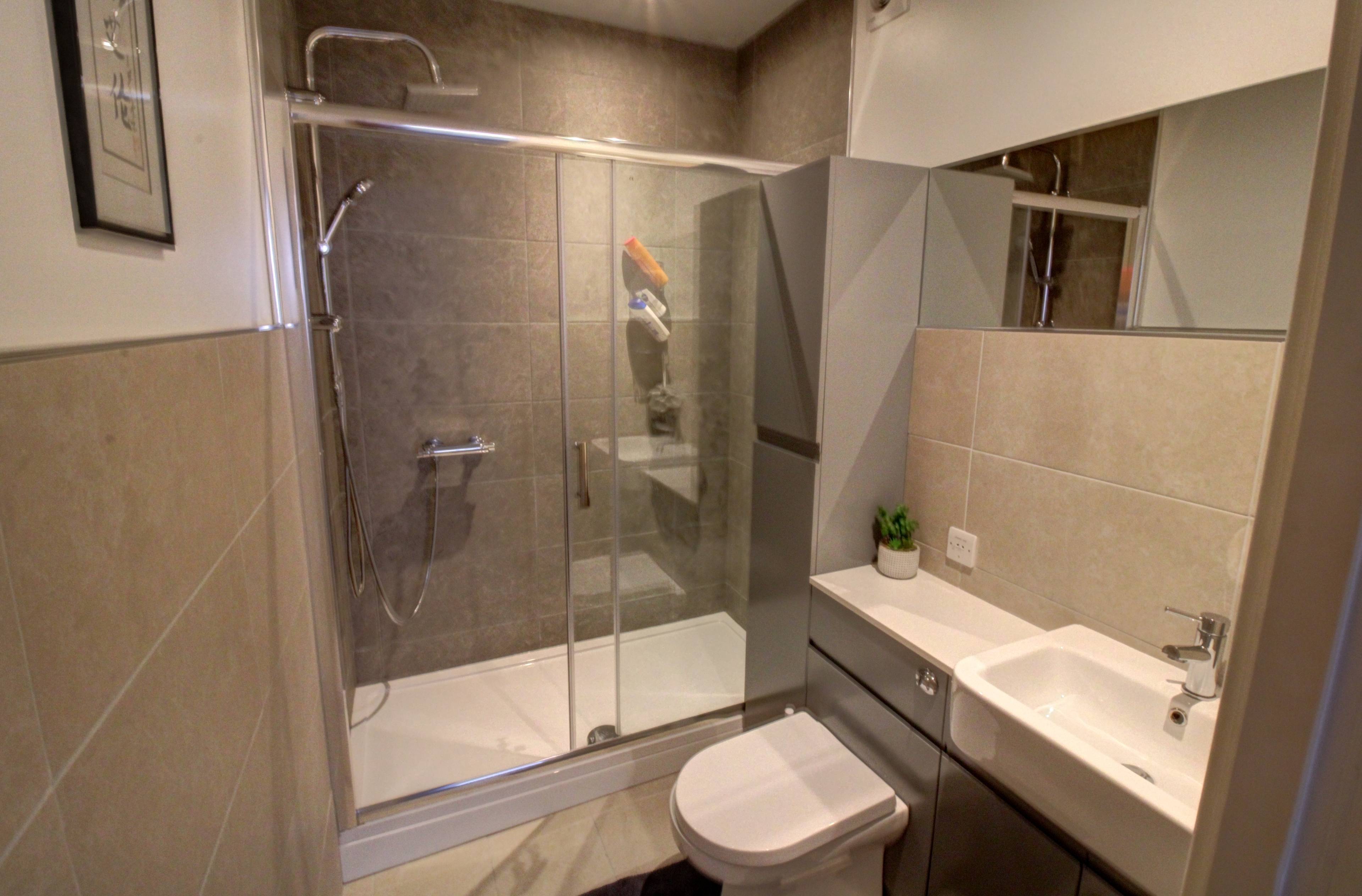 Master En-suite