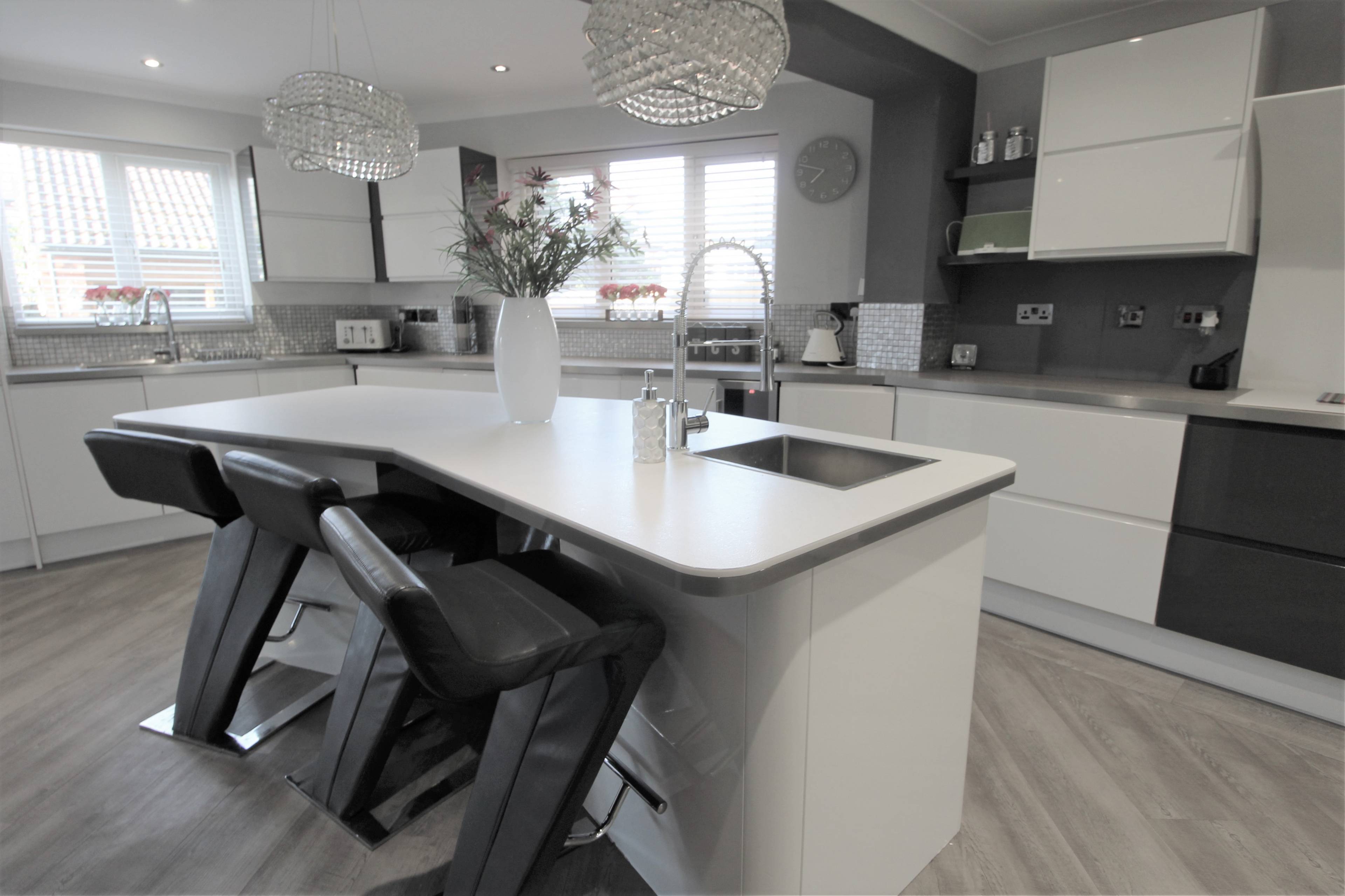 Kitchen/Breakfast