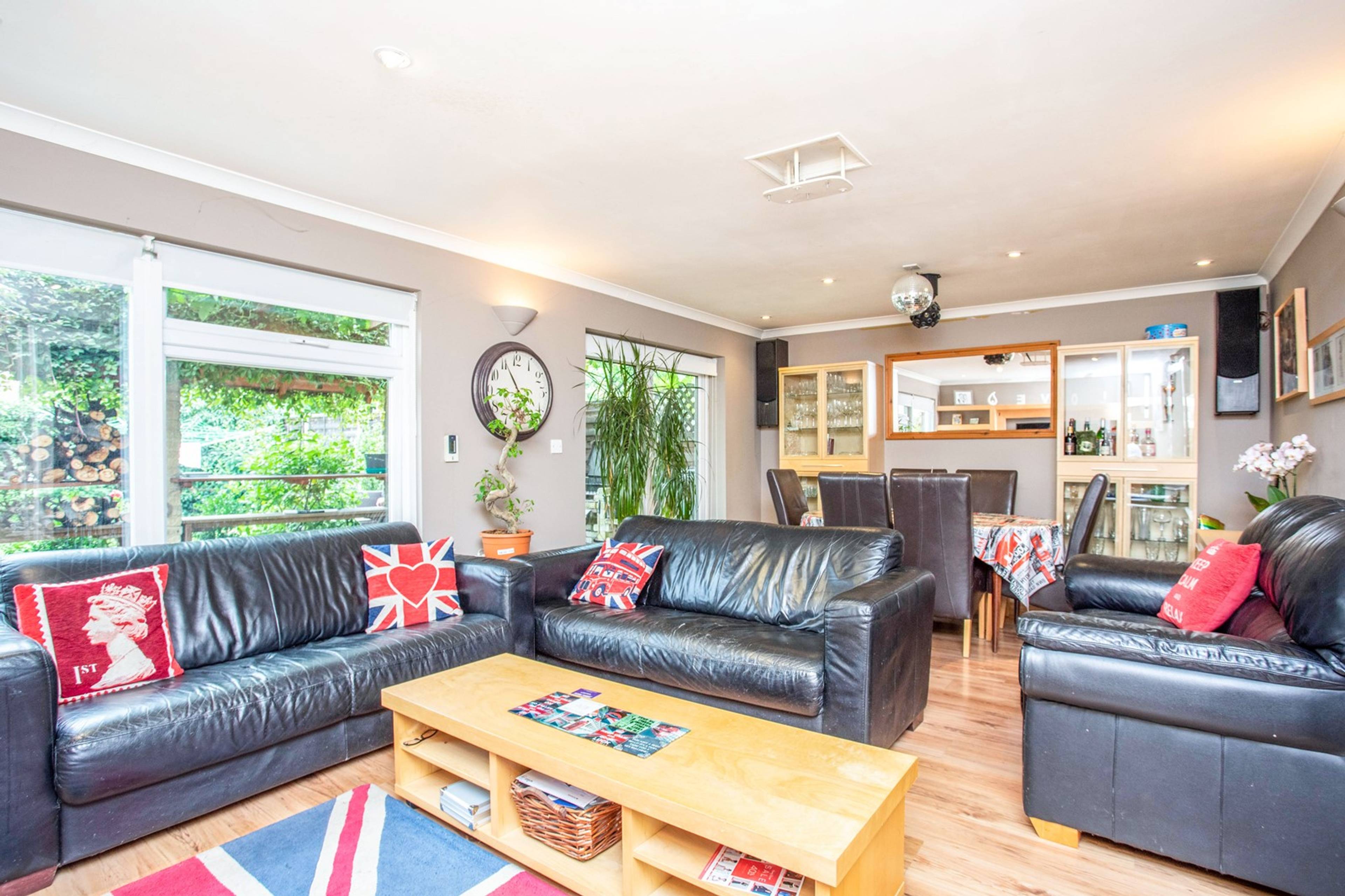Living / Dining Room