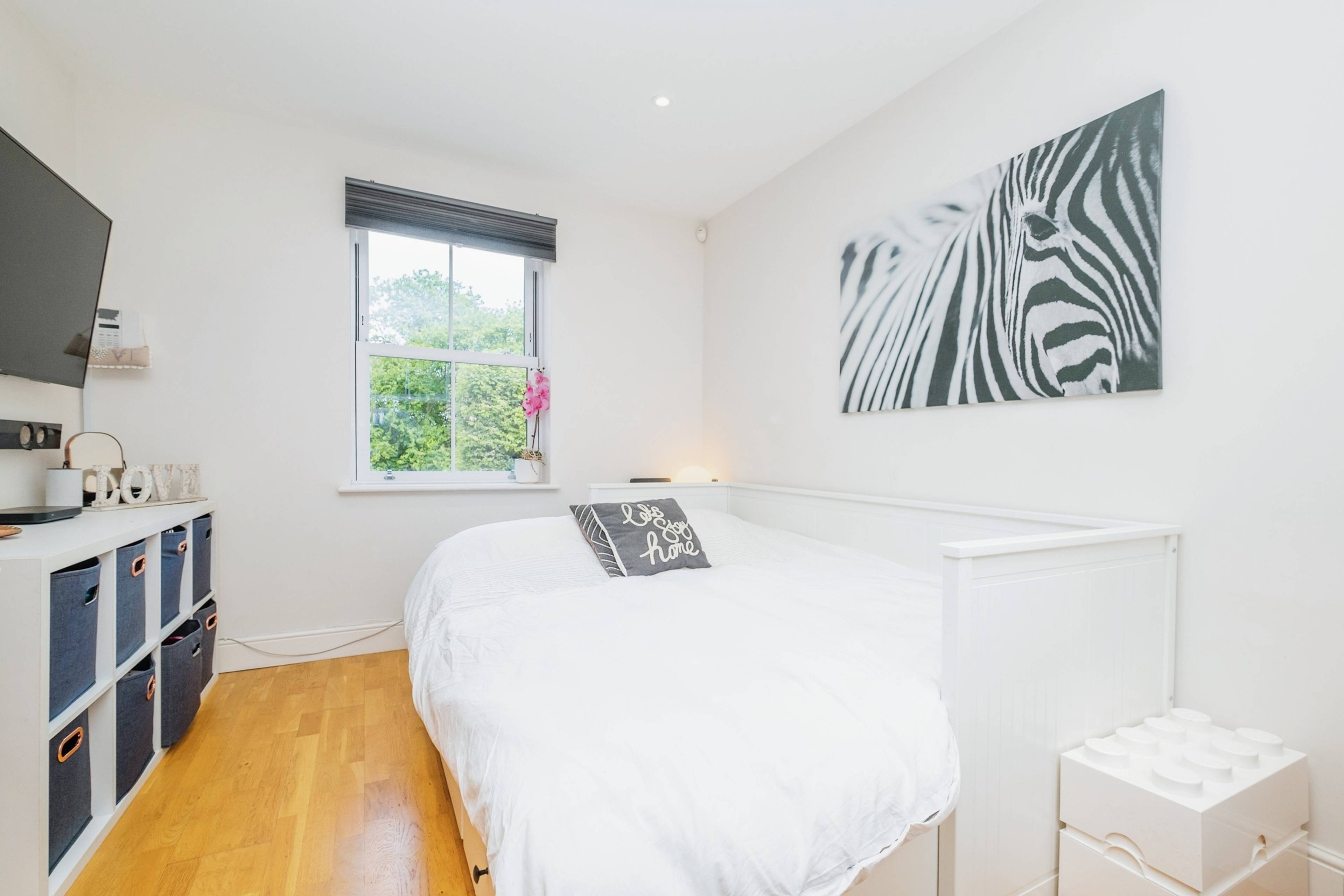 Bedroom/Lounge Two