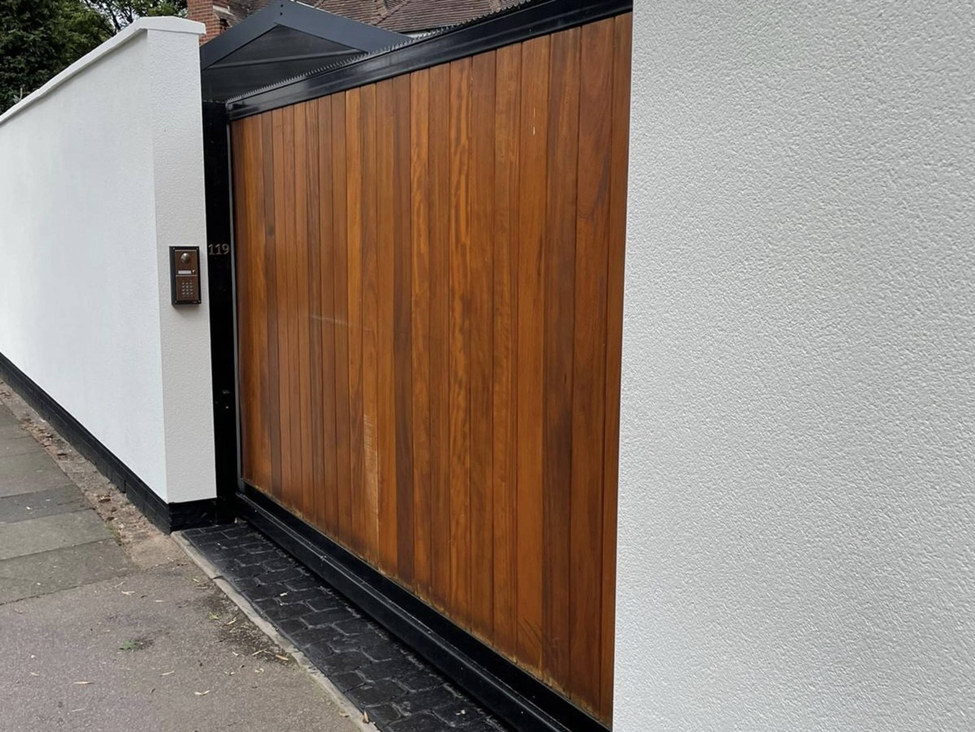 Annexe Entrance
