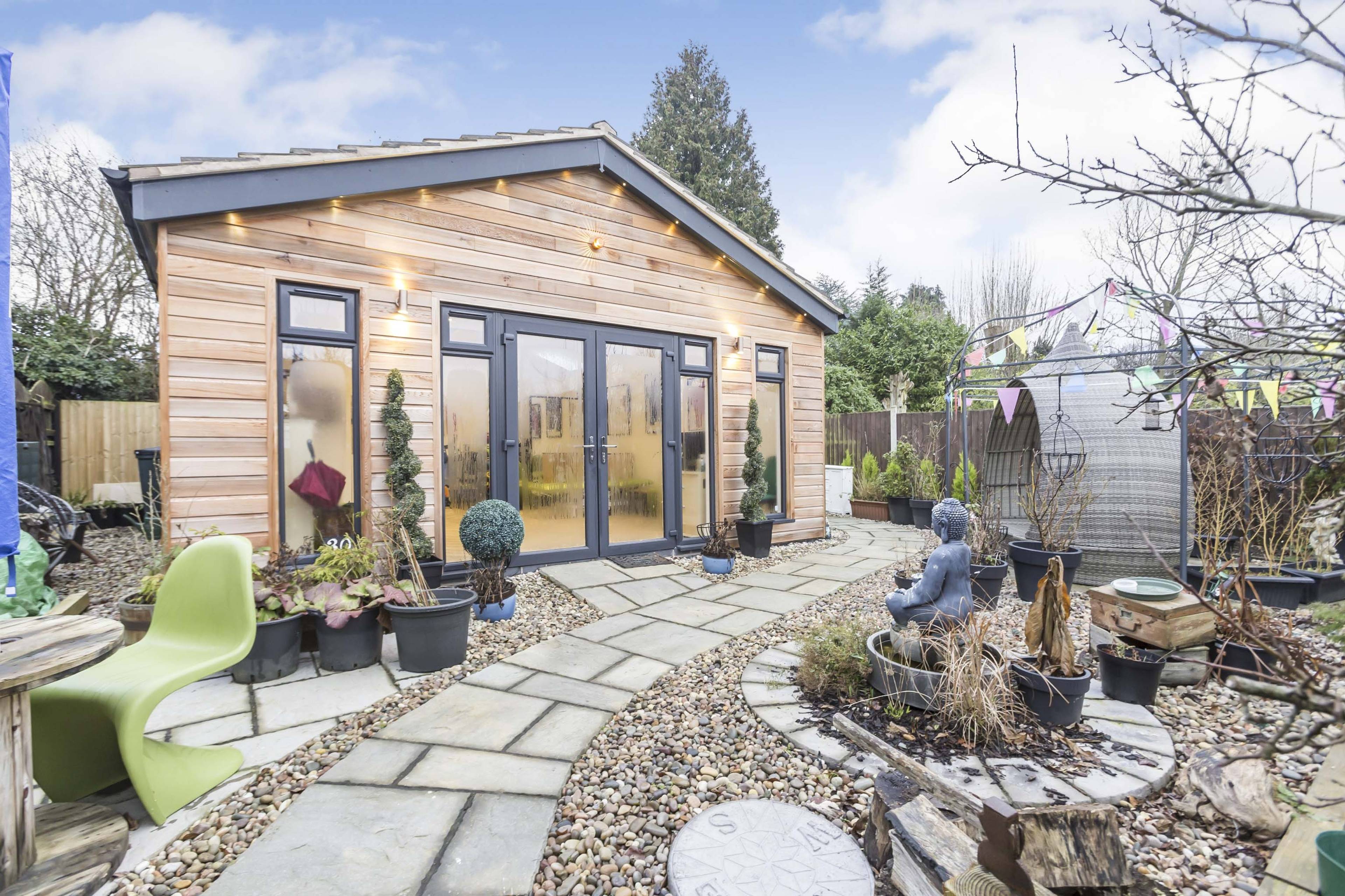 Log Cabin