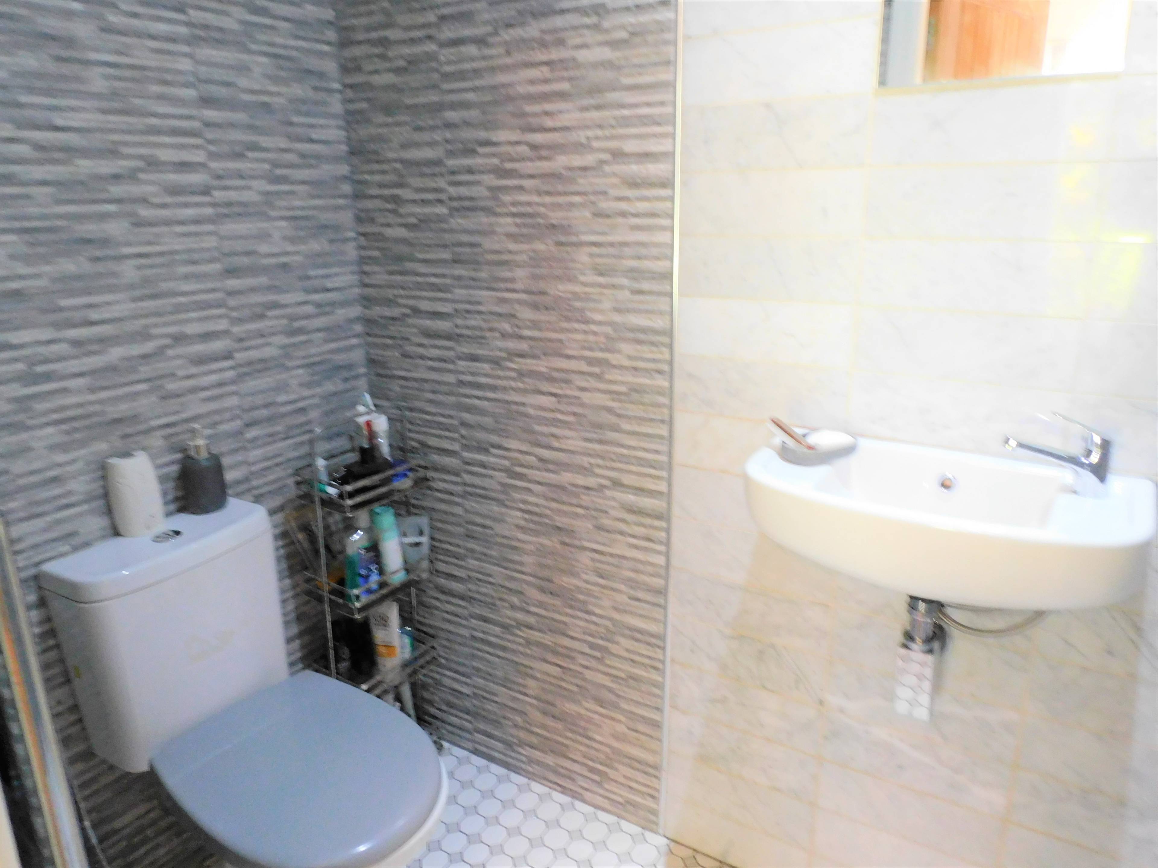 Master En-suite