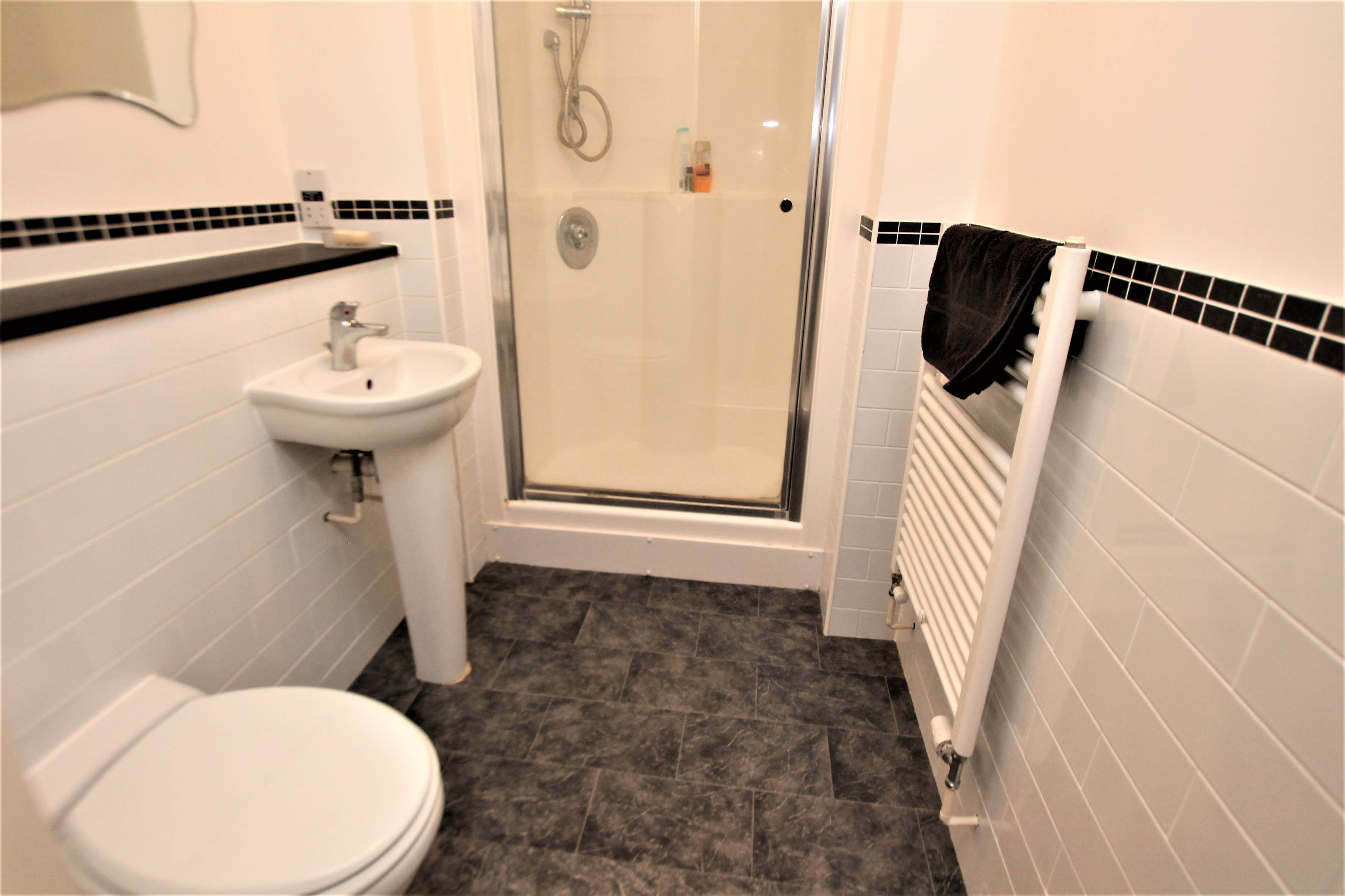 Master En-suite