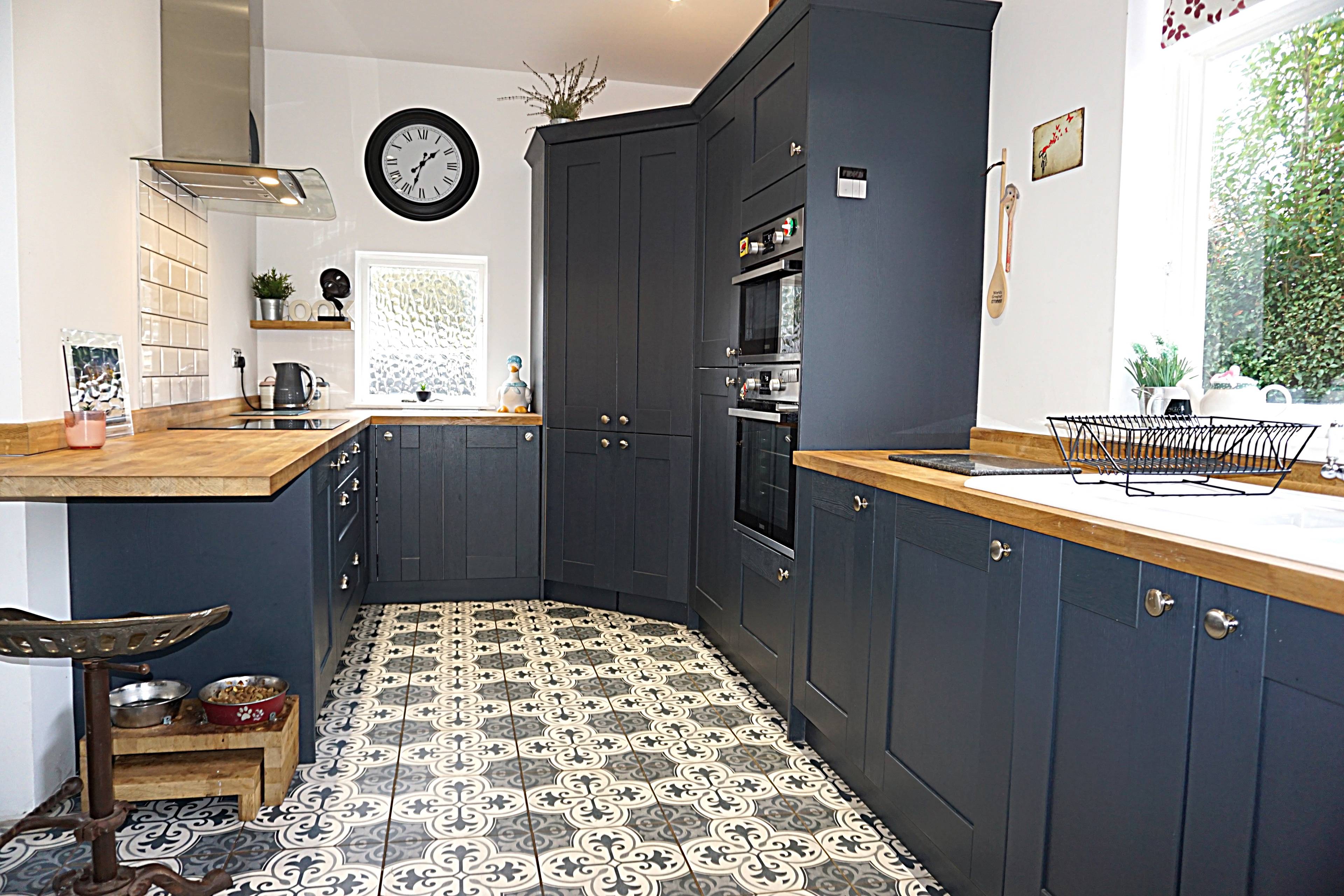 kitchen/dining room