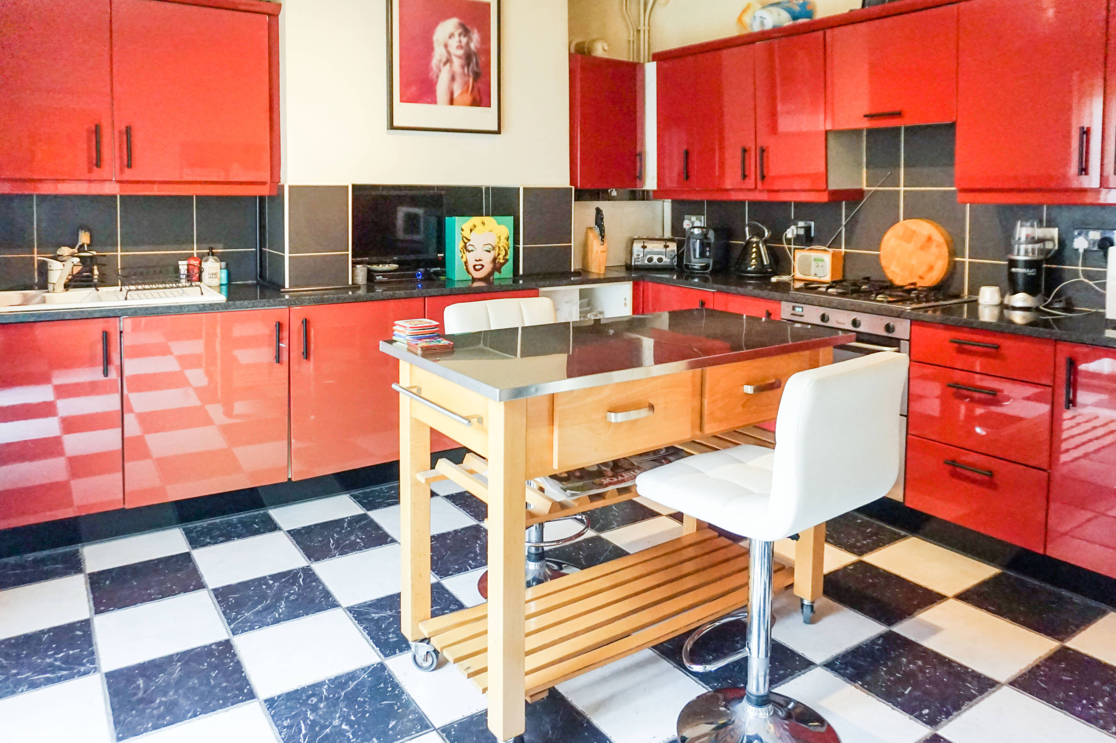 Kitchen/Breakfast