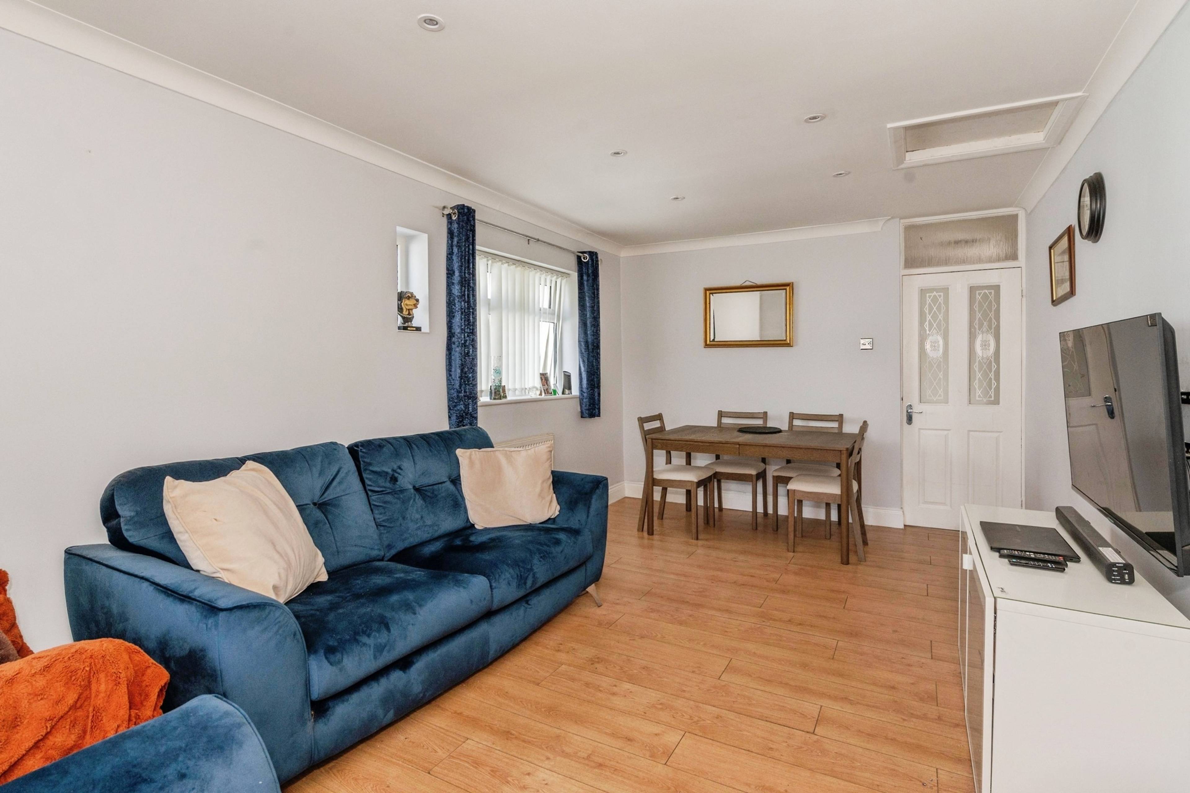 Living / Dining Room