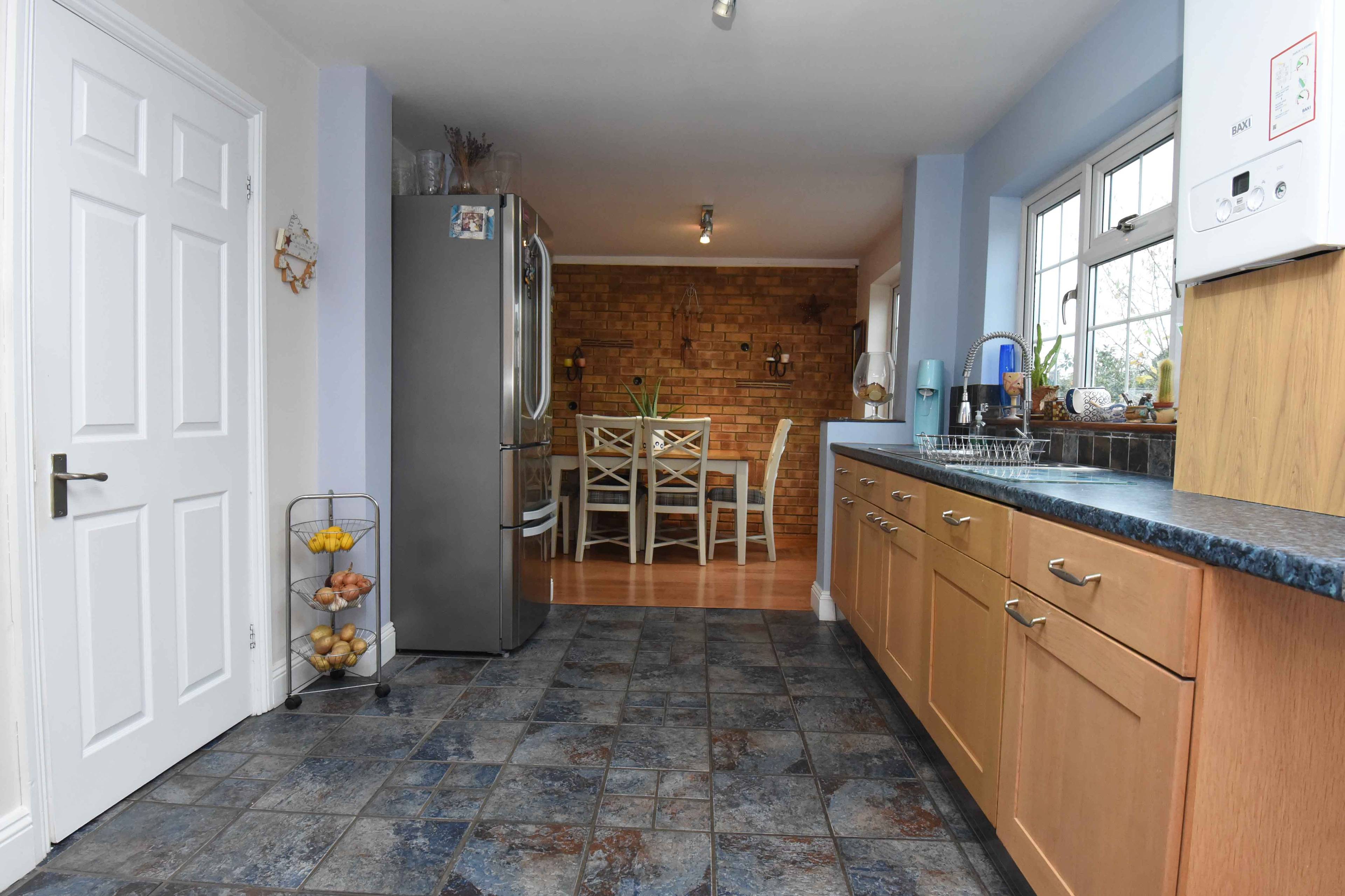 Kitchen/Breakfast