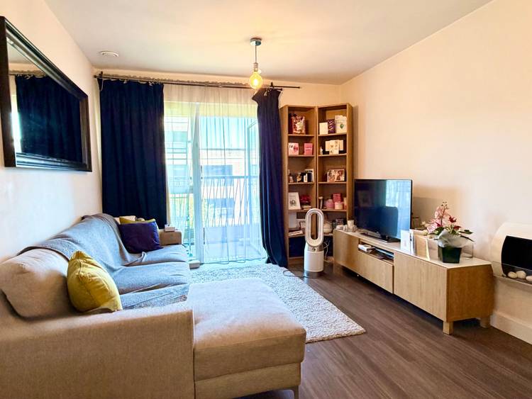1 bedroom flat