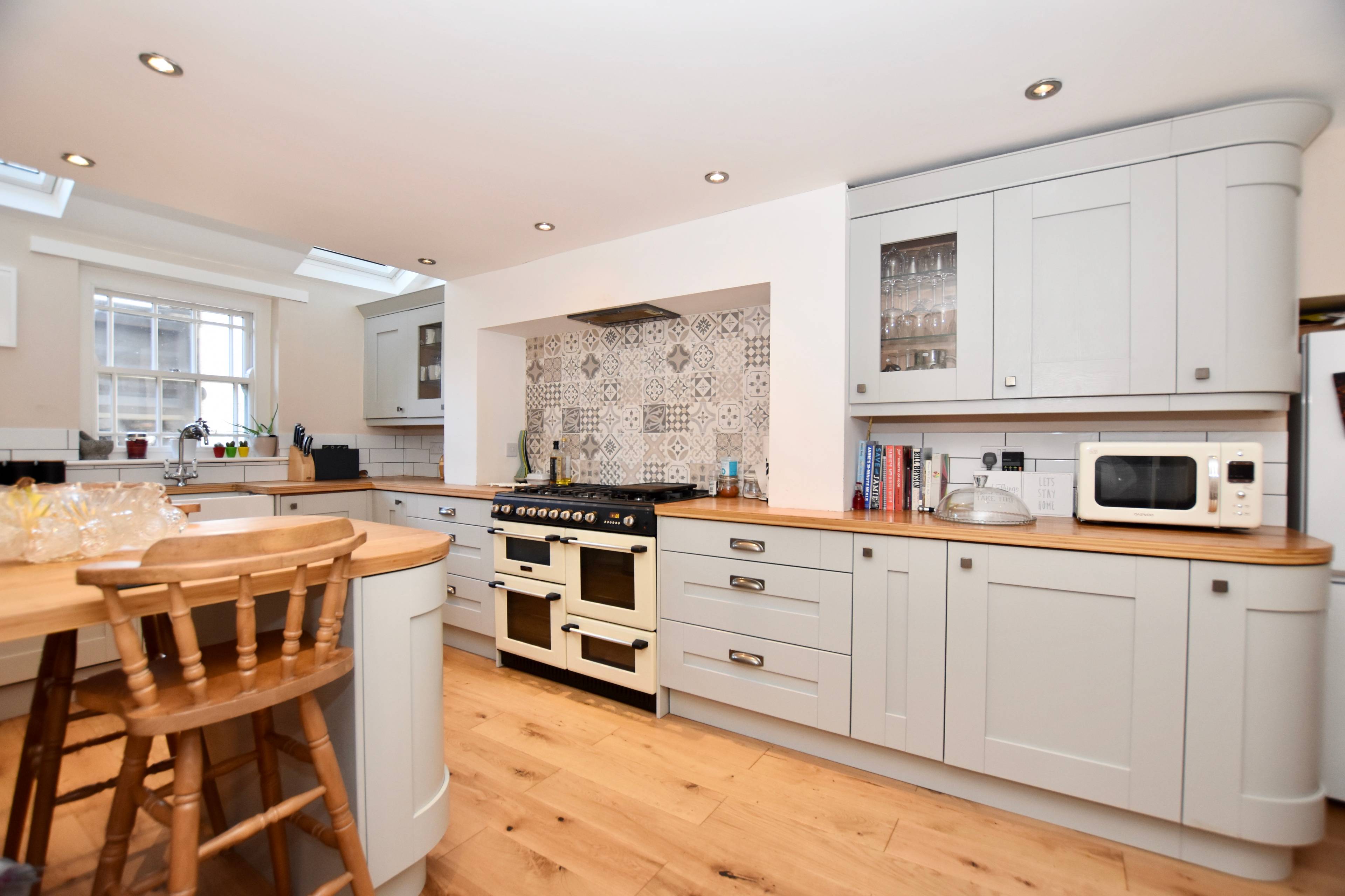 Kitchen/Breakfast