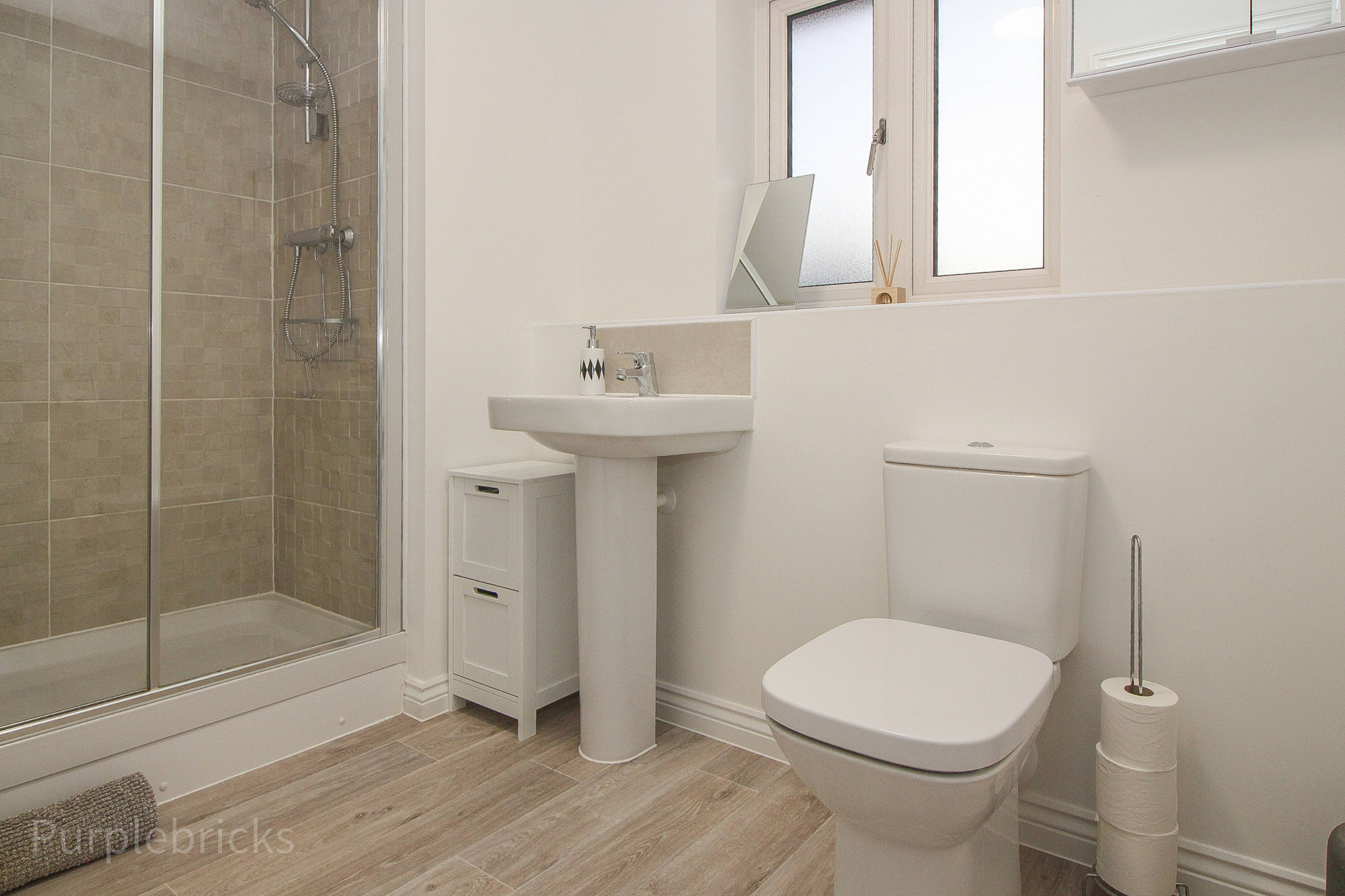 Master En-suite