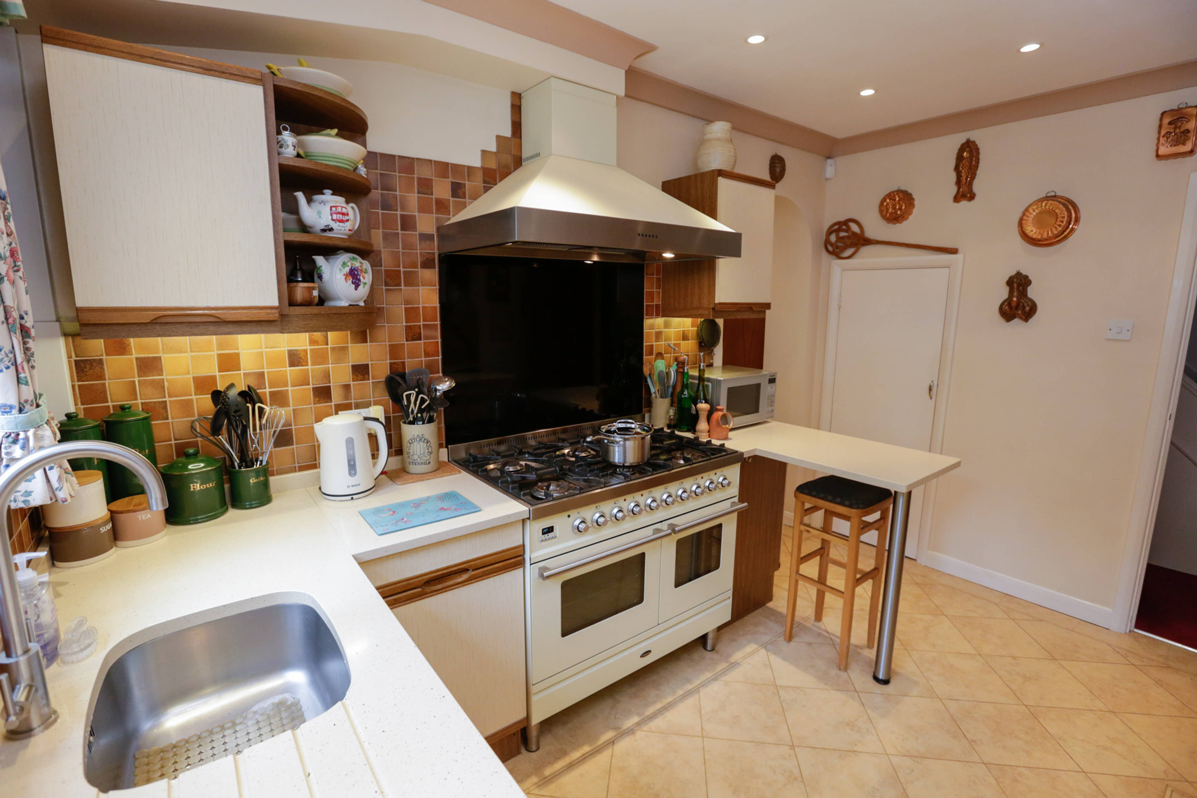 Kitchen/Breakfast