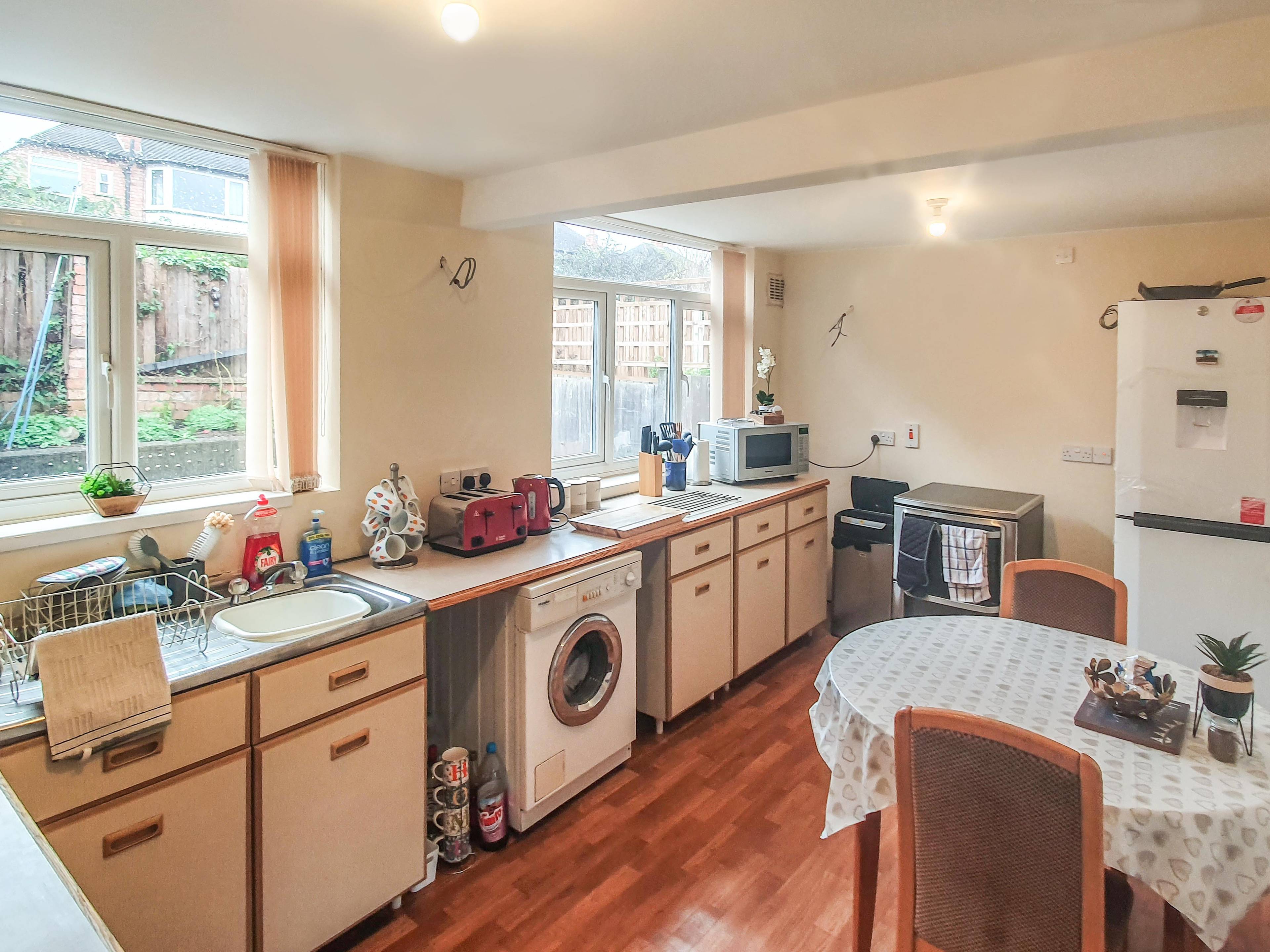 Kitchen/Breakfast