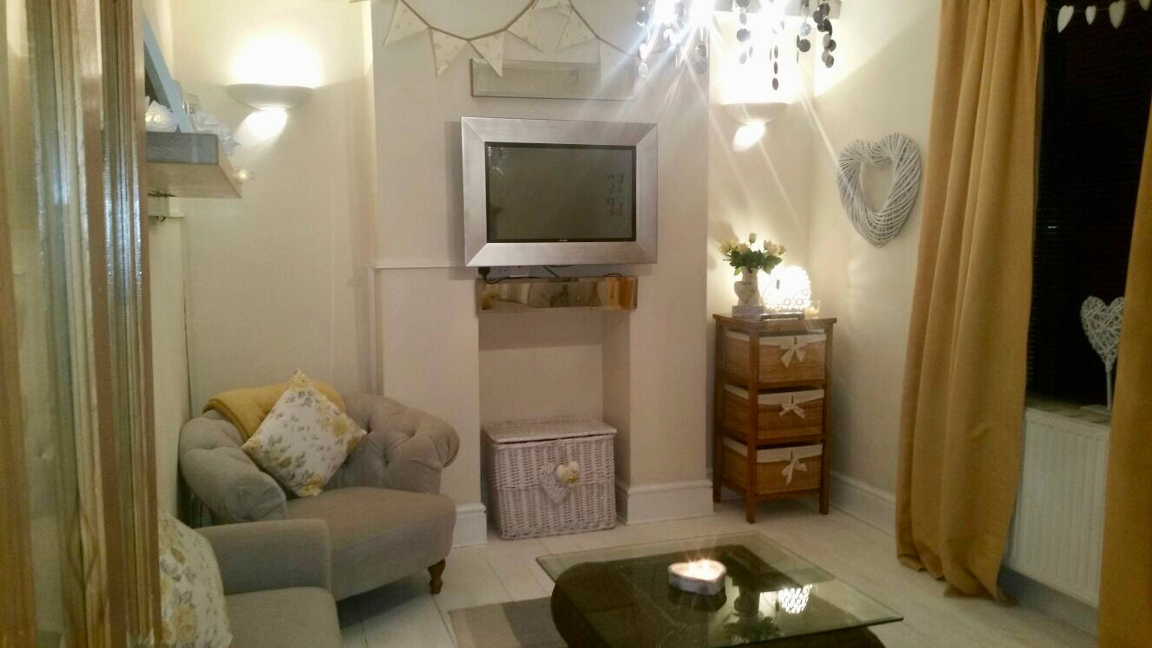 Snug / Sitting Room