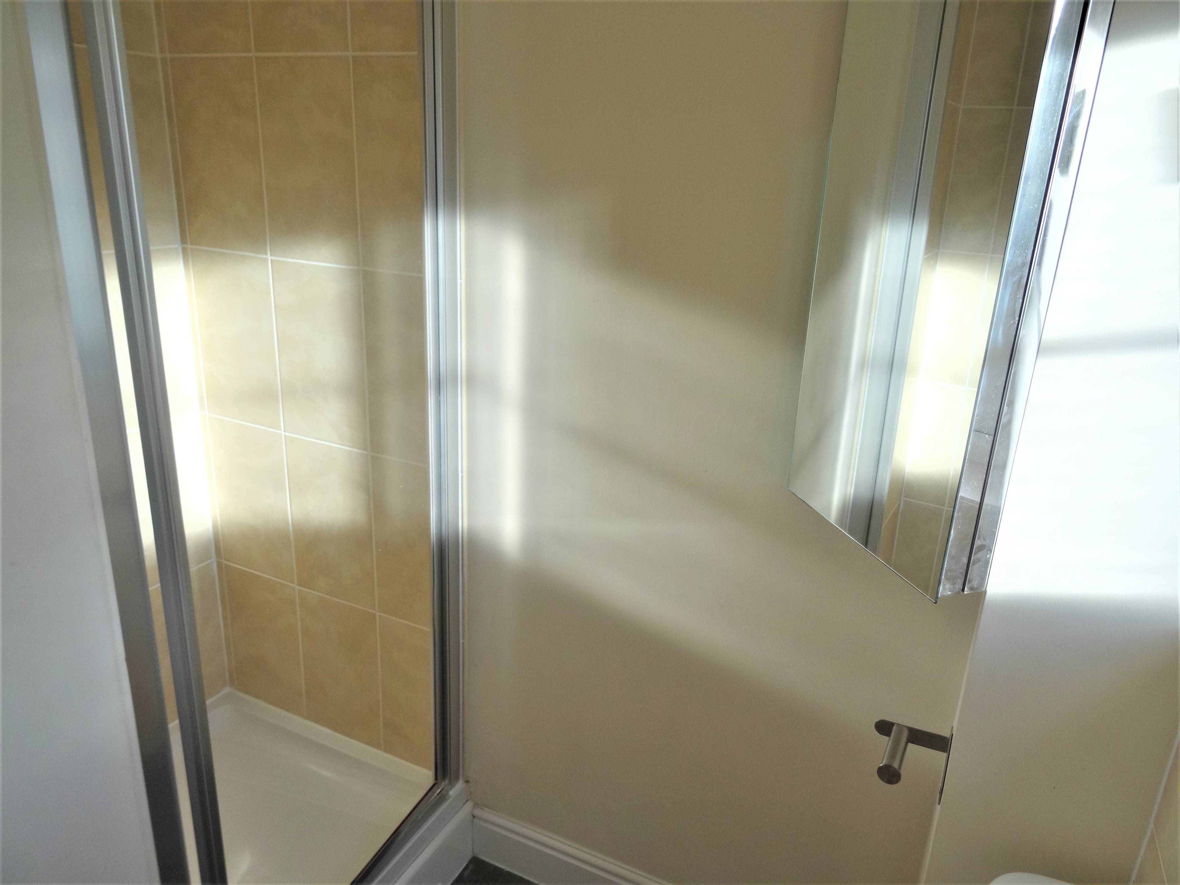 Master En-suite