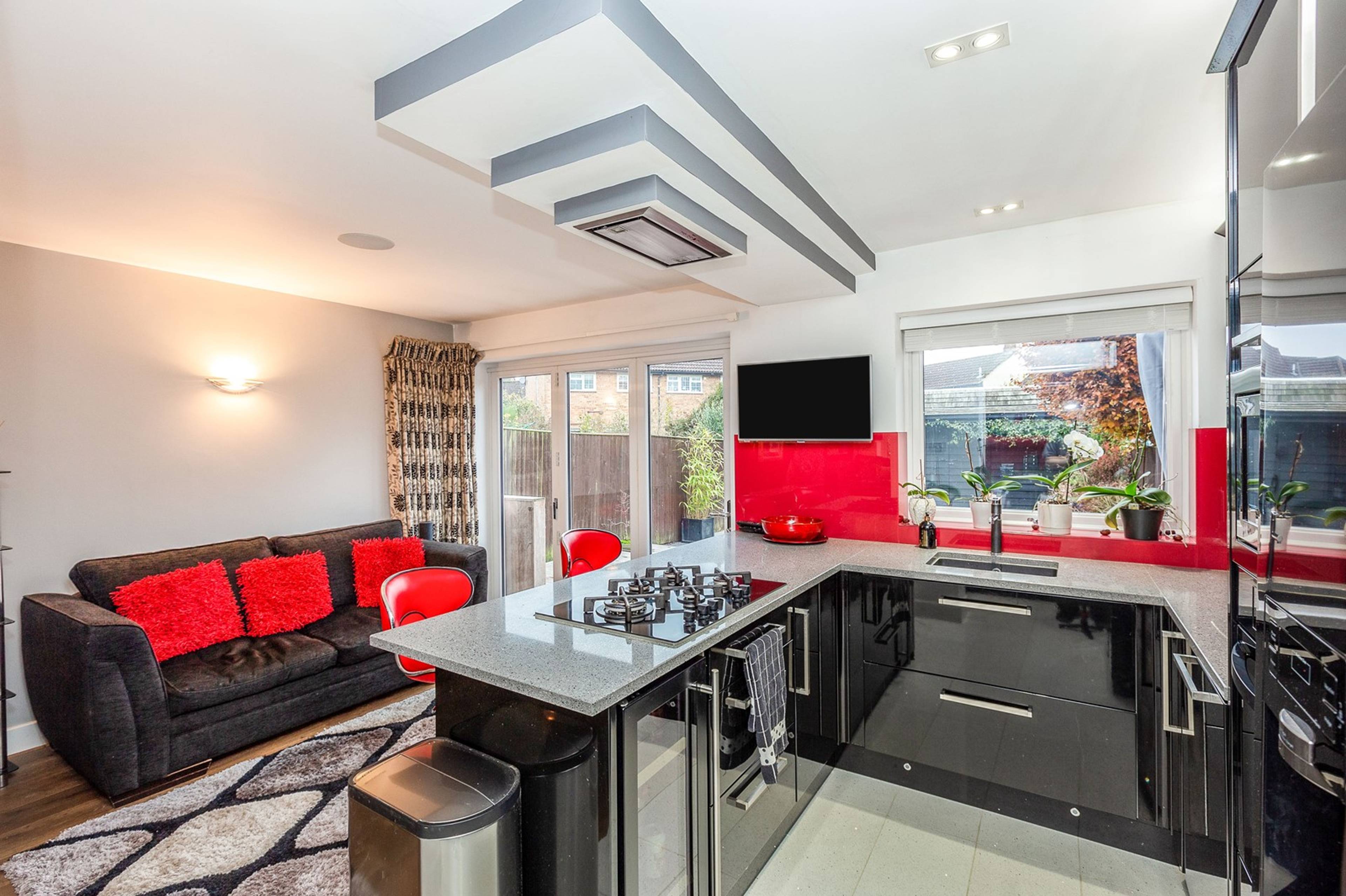 Kitchen/Breakfast