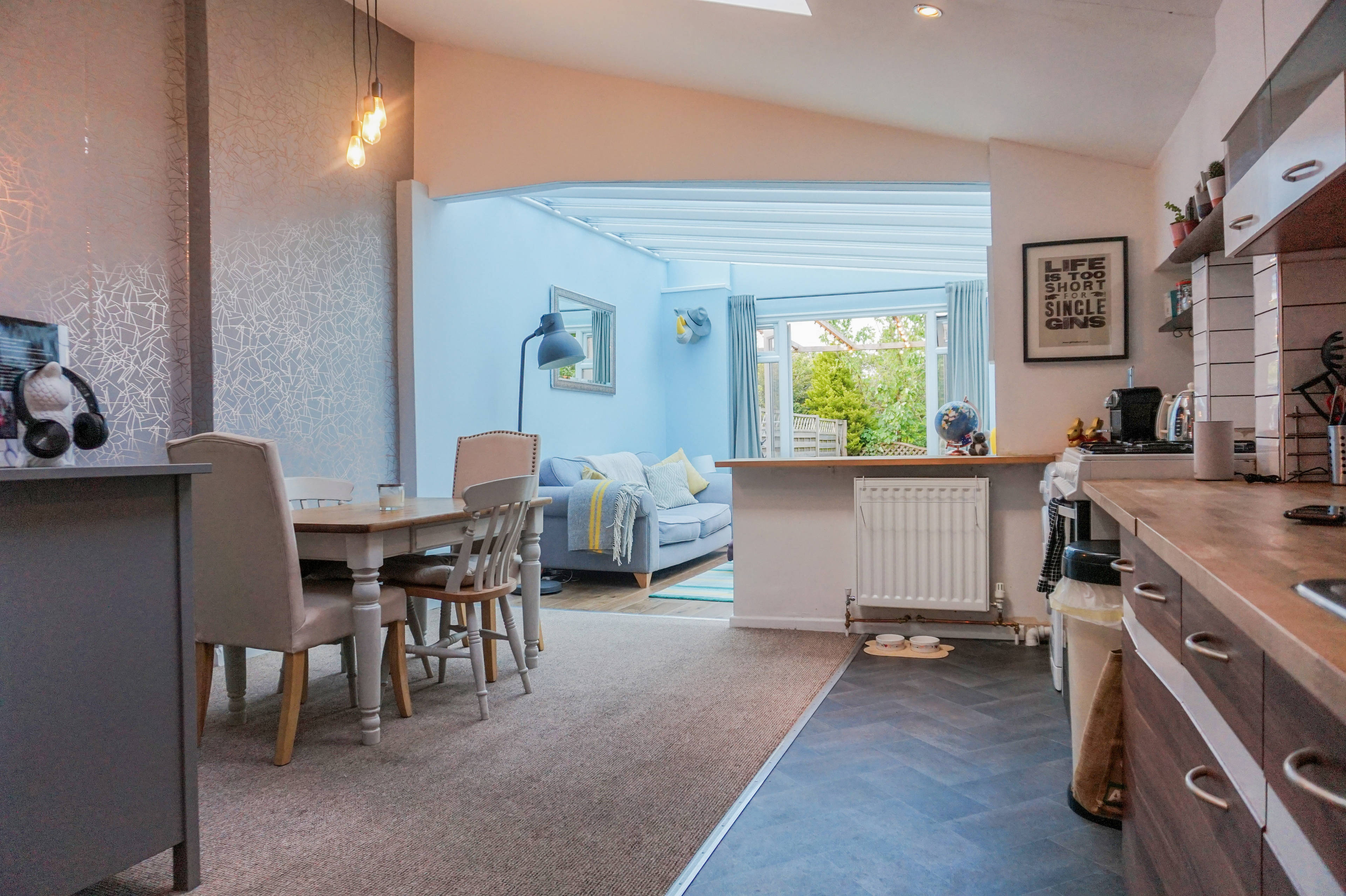 Kitchen/Dining Room