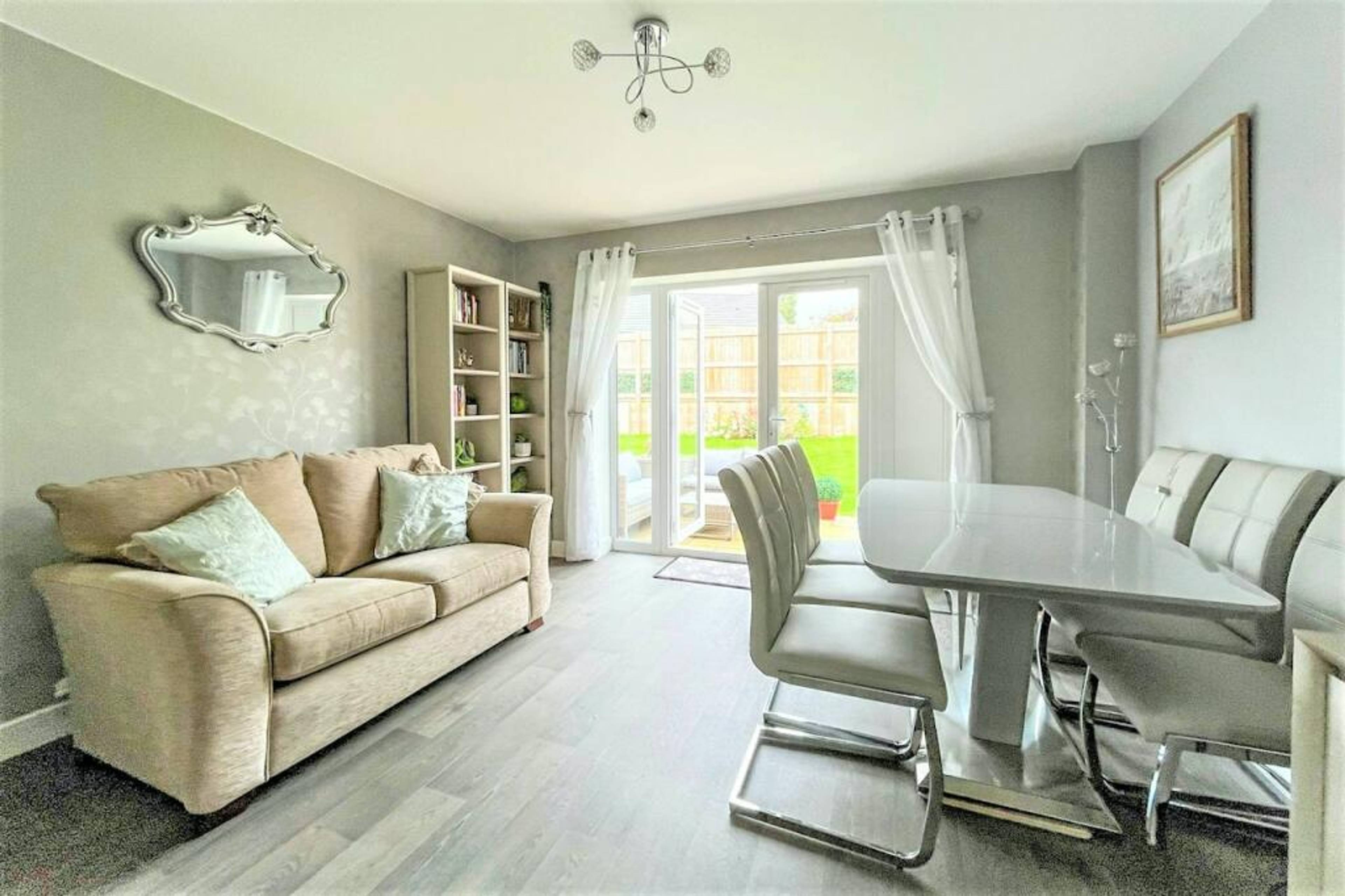 Dining / Family Room