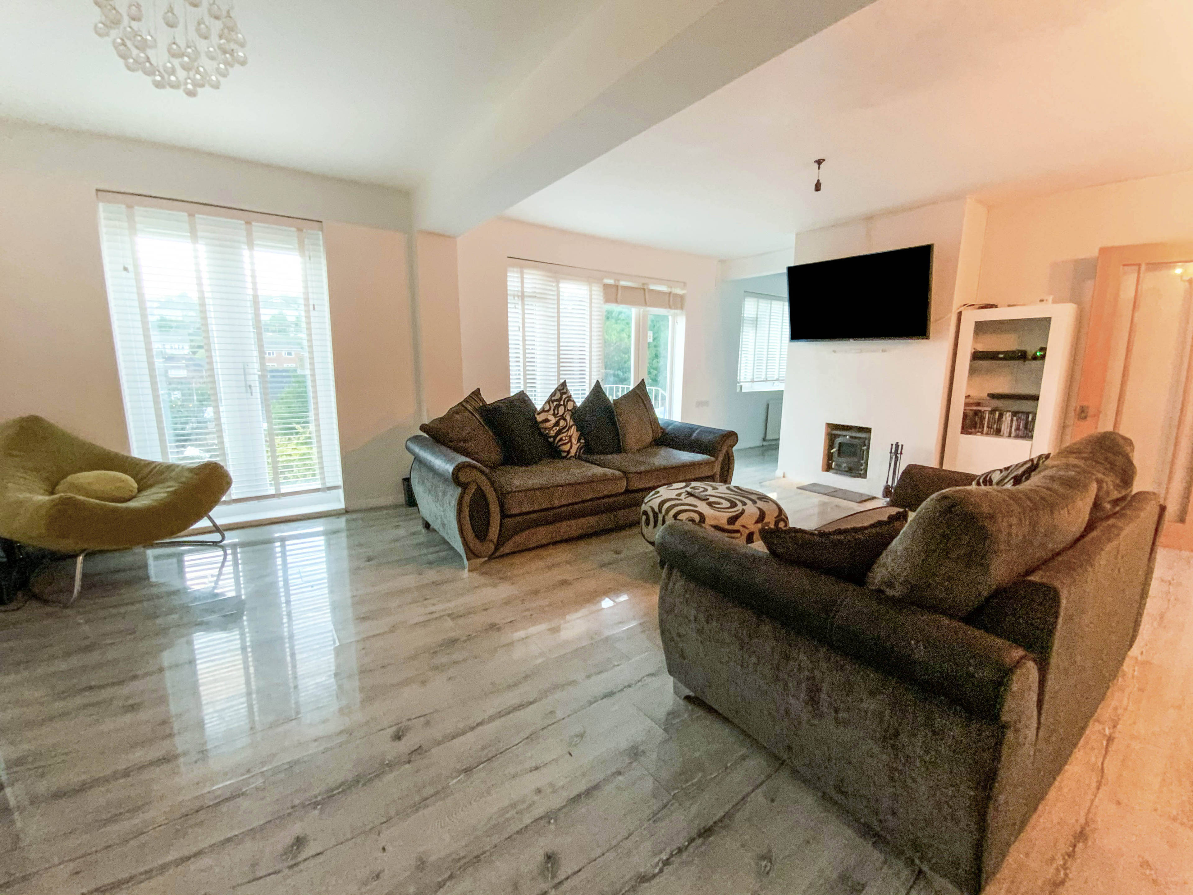 Living / Dining Room