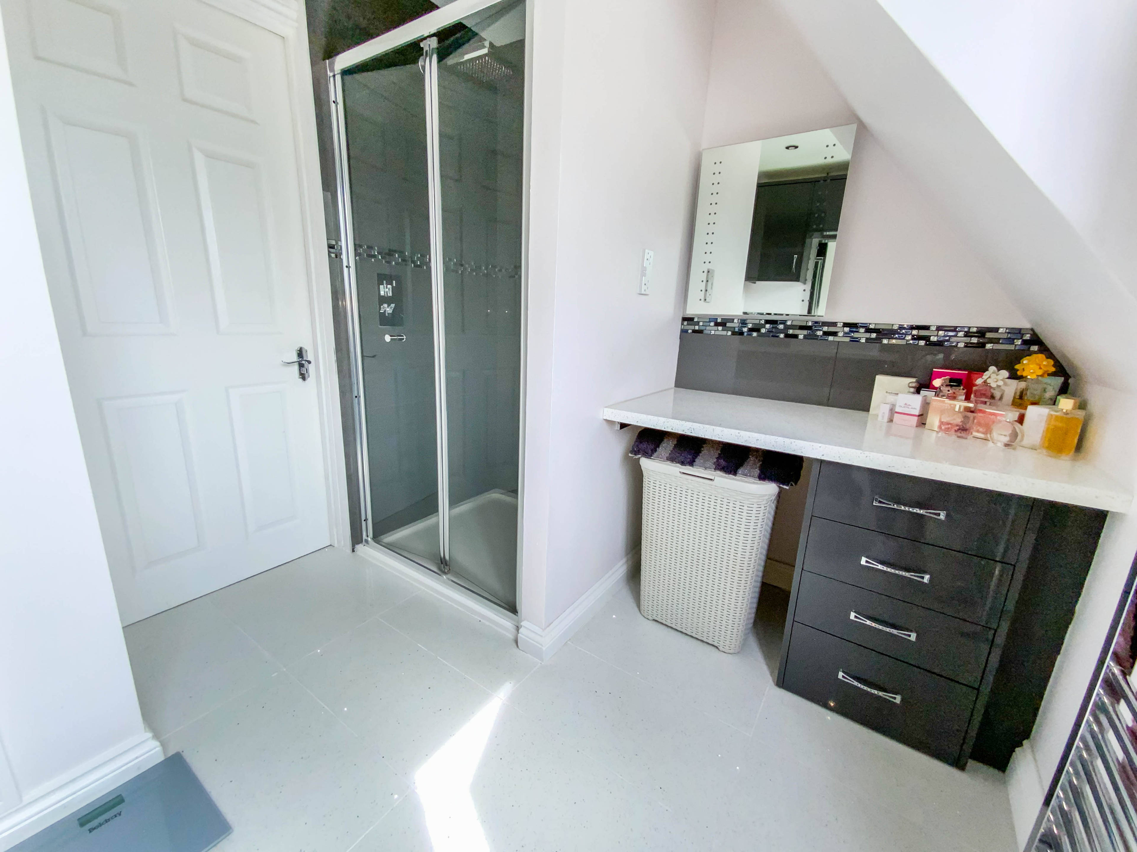 En-suite Two