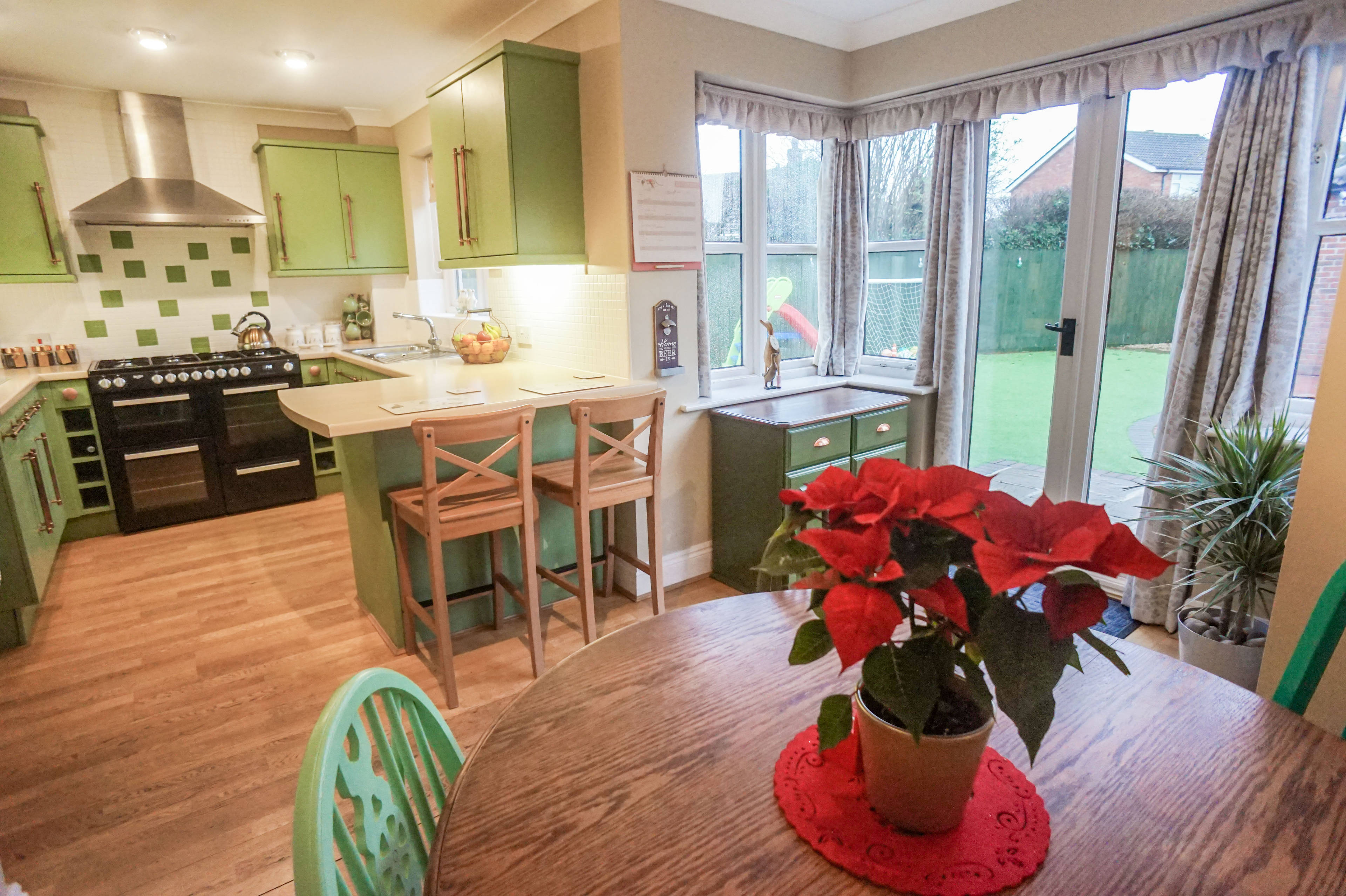 Kitchen/Breakfast