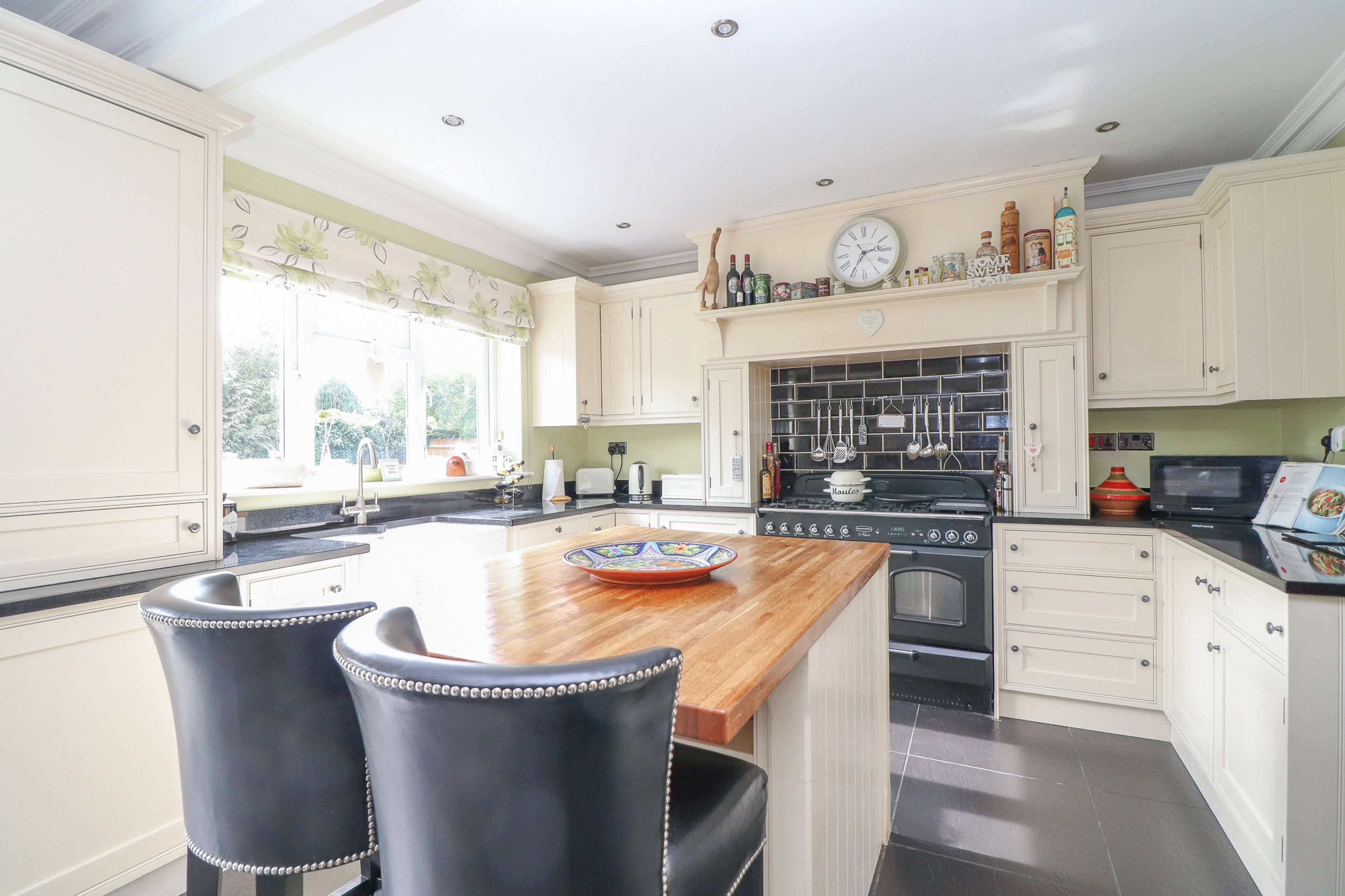Kitchen/breakfast