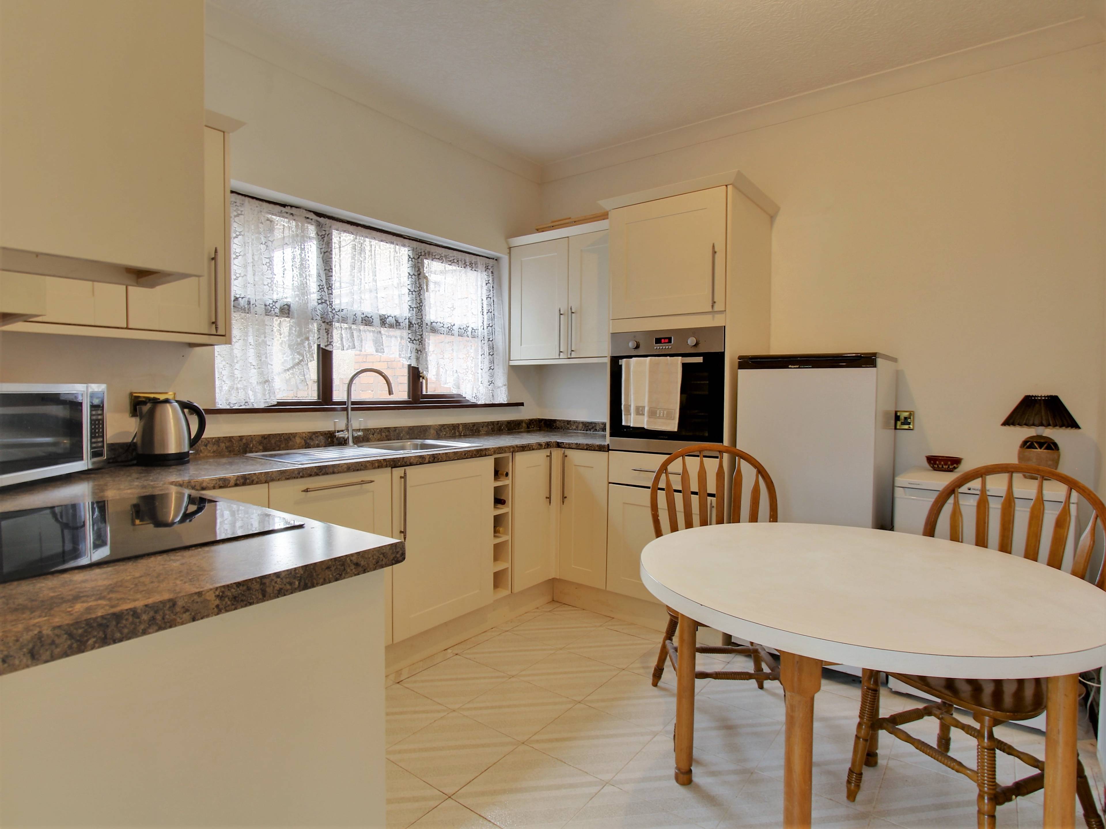 Annexe Kitchen