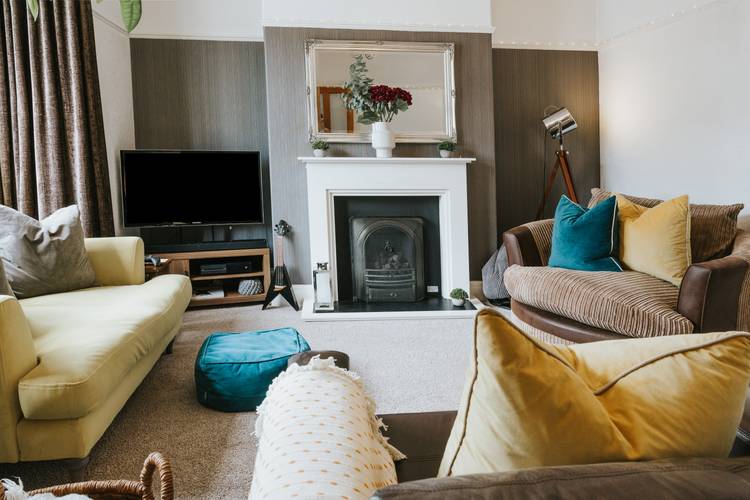 3 bedroom terraced house