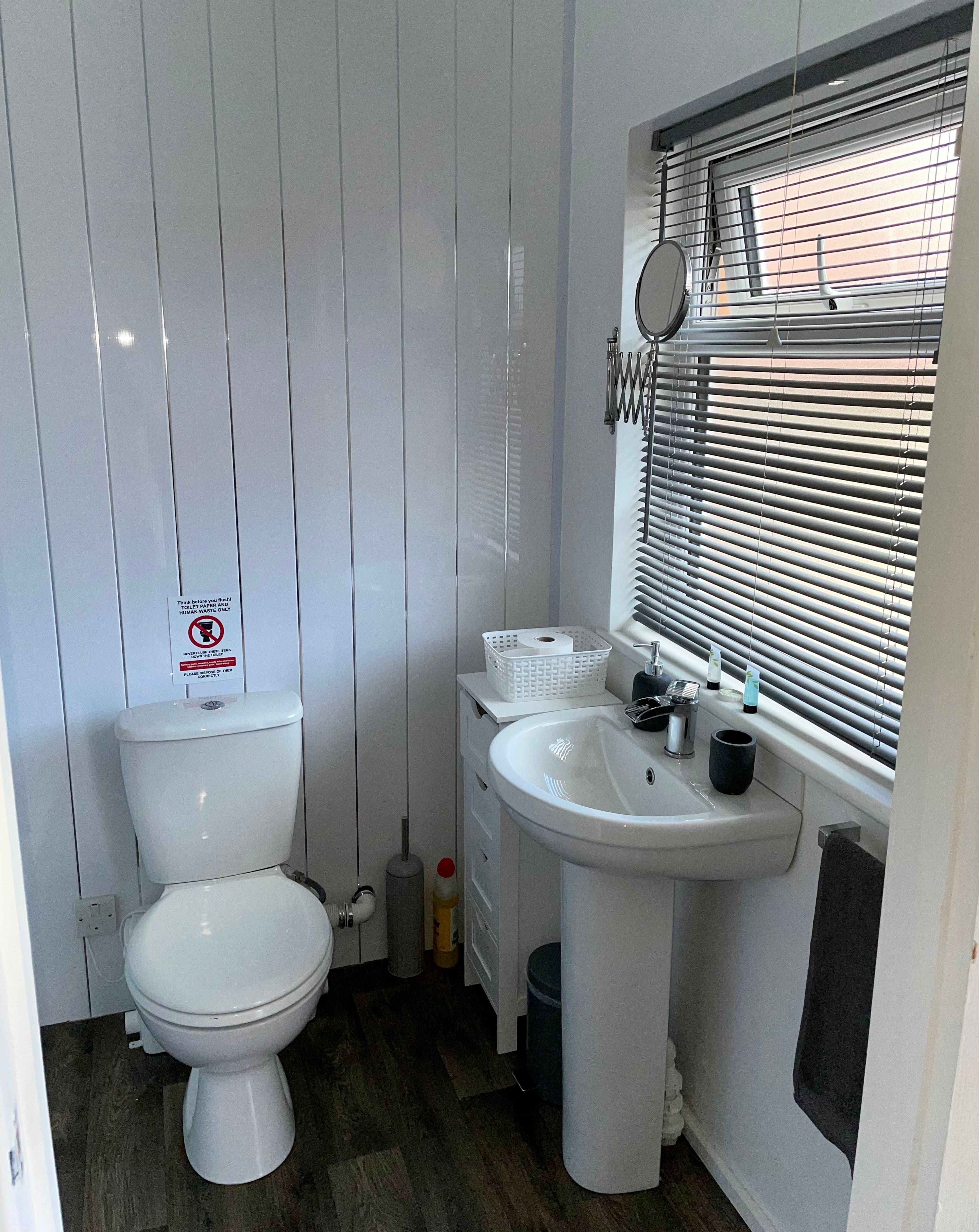 Annex En-Suite
