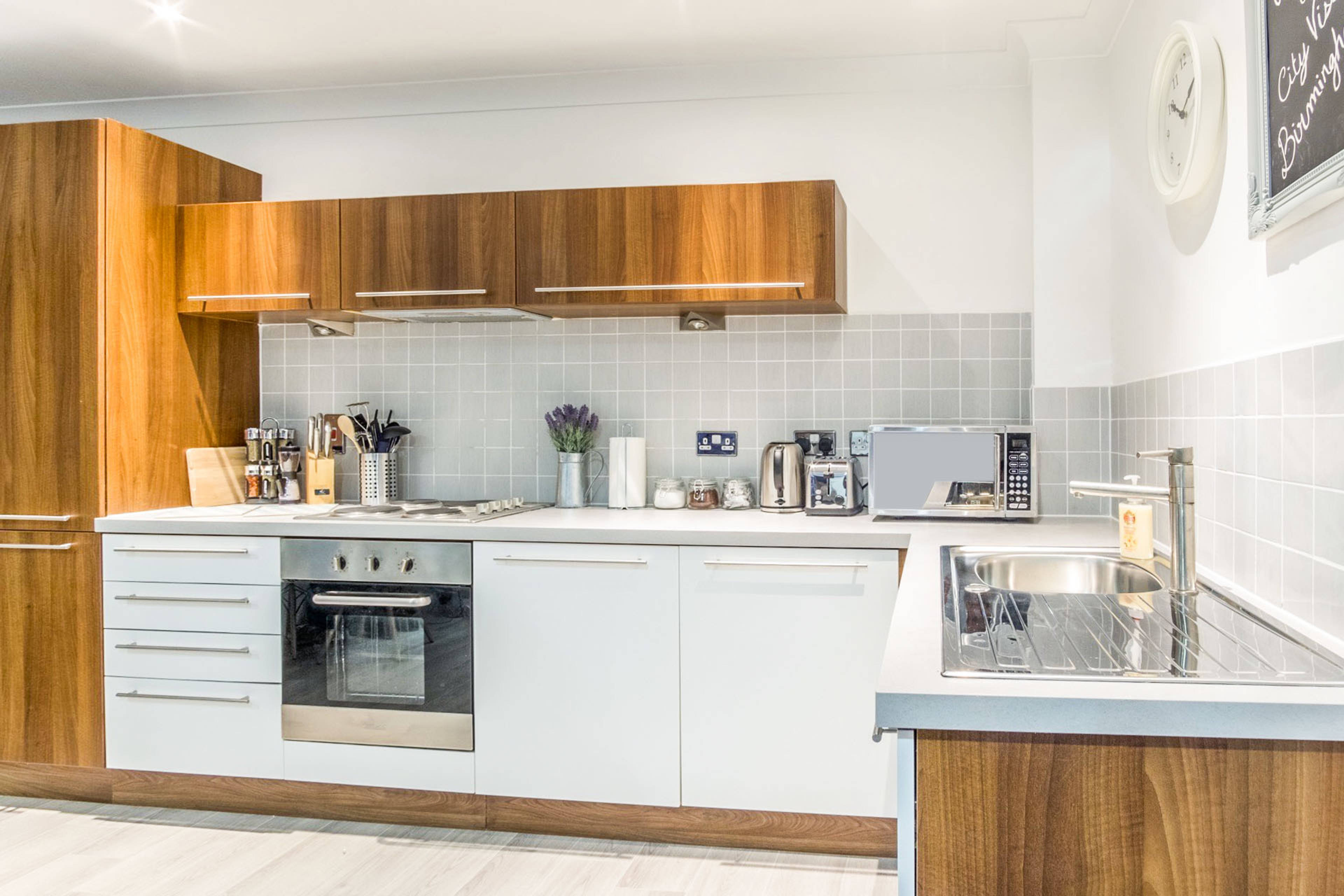 Lounge / Kitchen