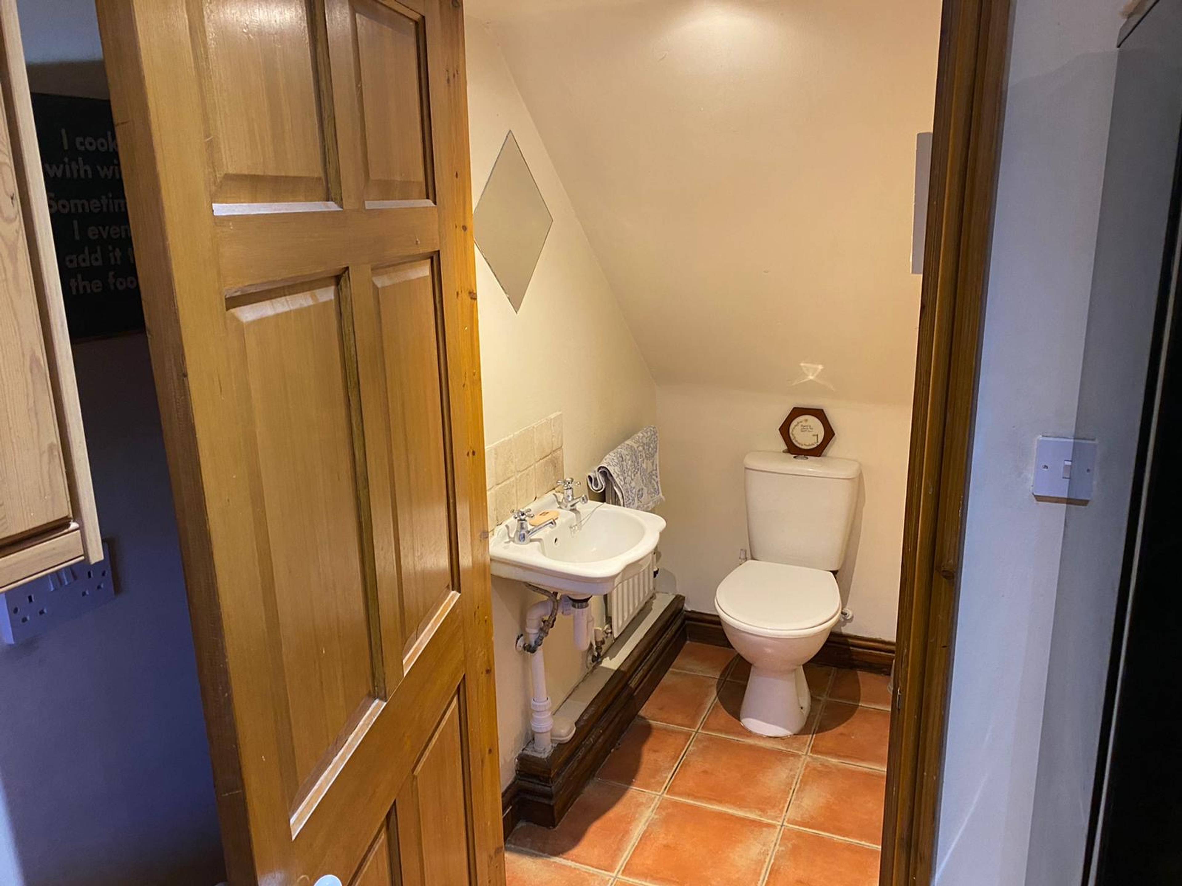 Downstairs Cloakroom