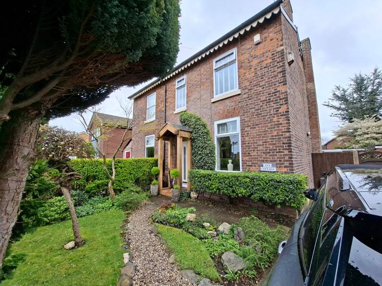 2 bedroom semi-detached house