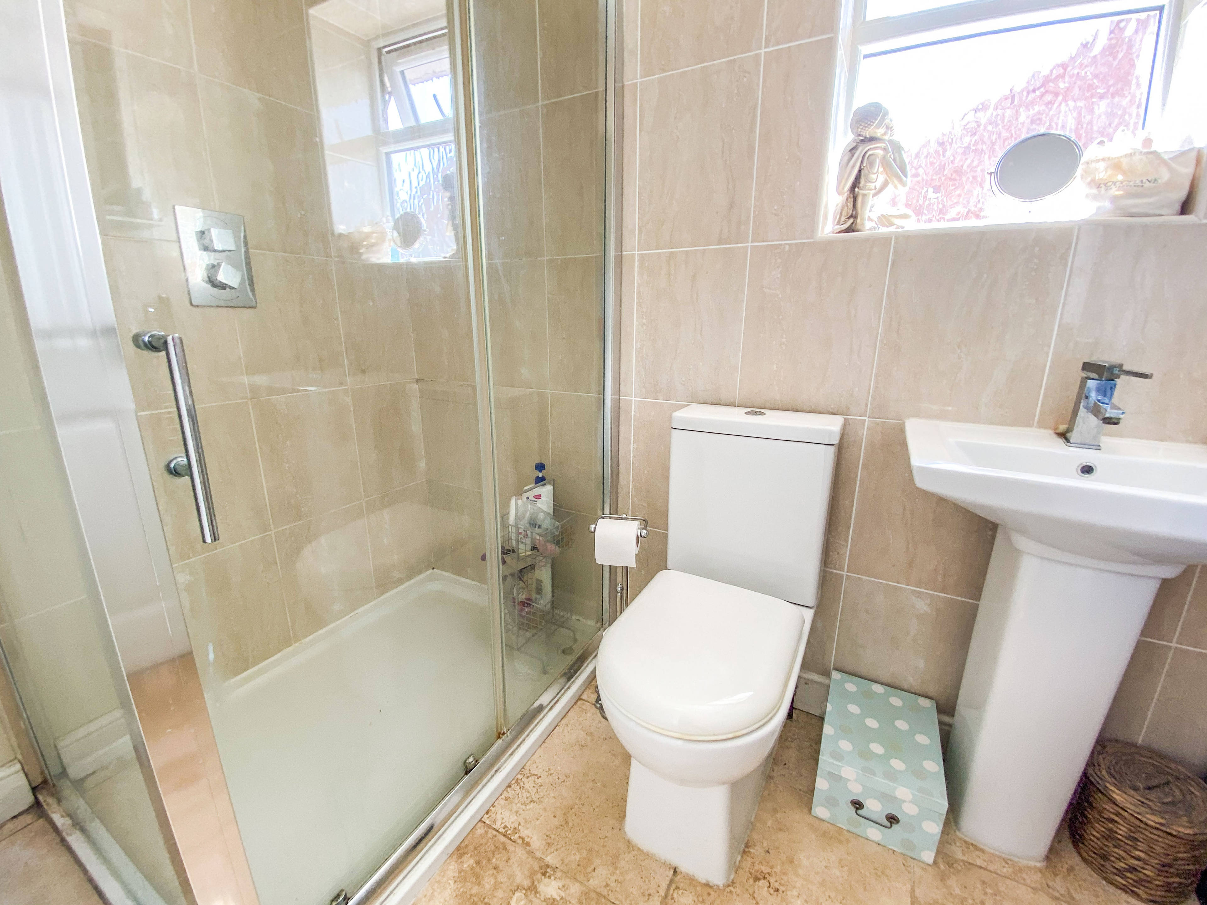 Master En-suite