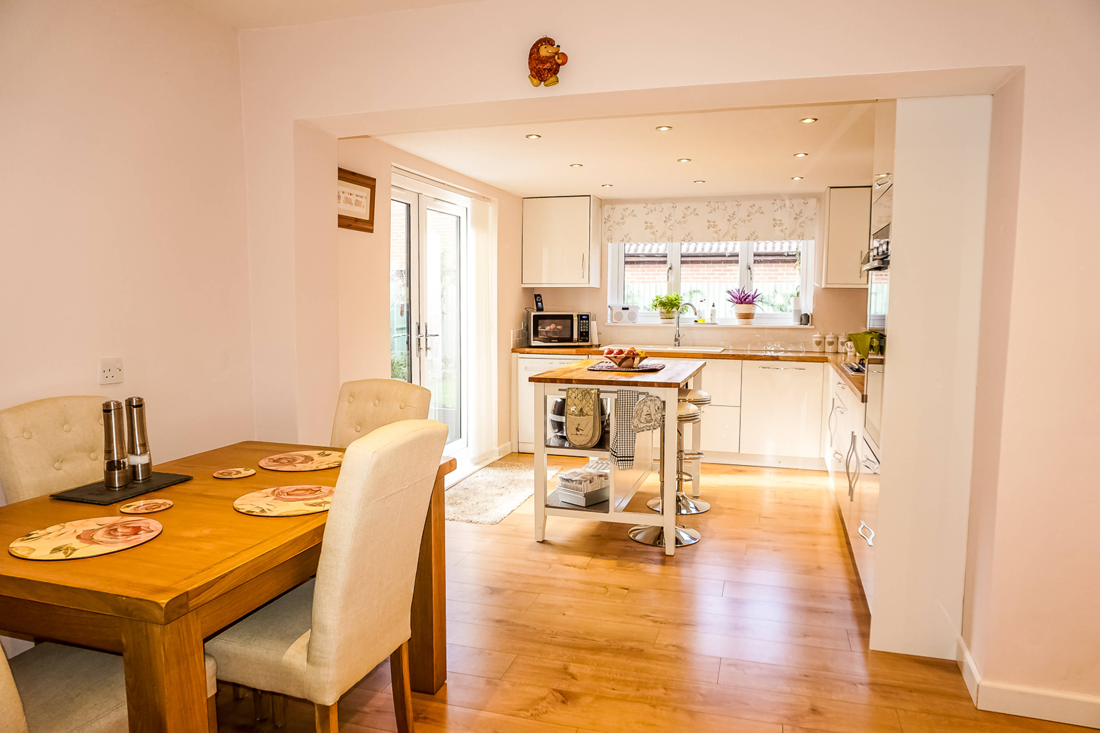 Kitchen/Dining Room