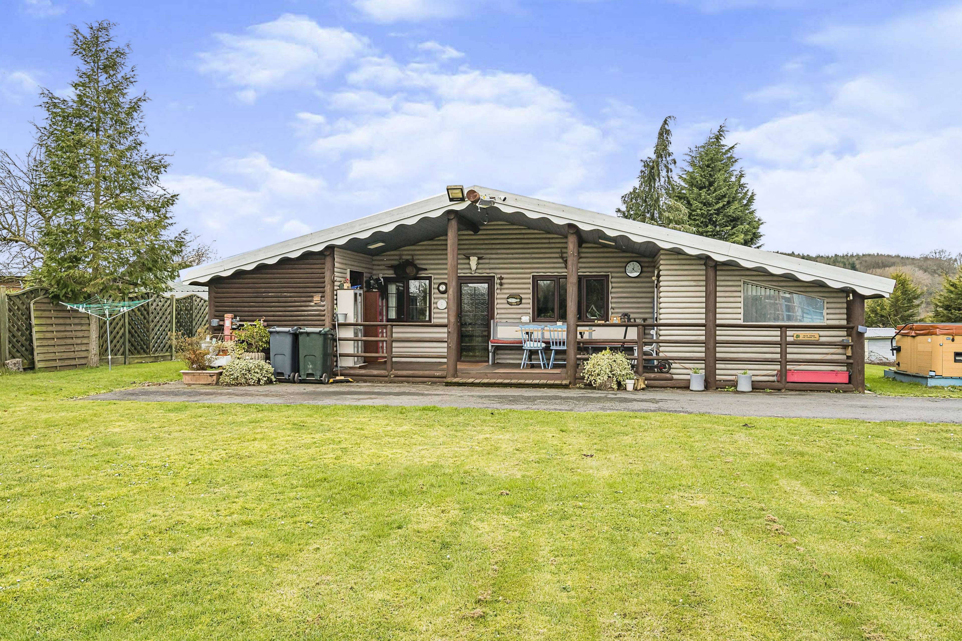 Log Cabin