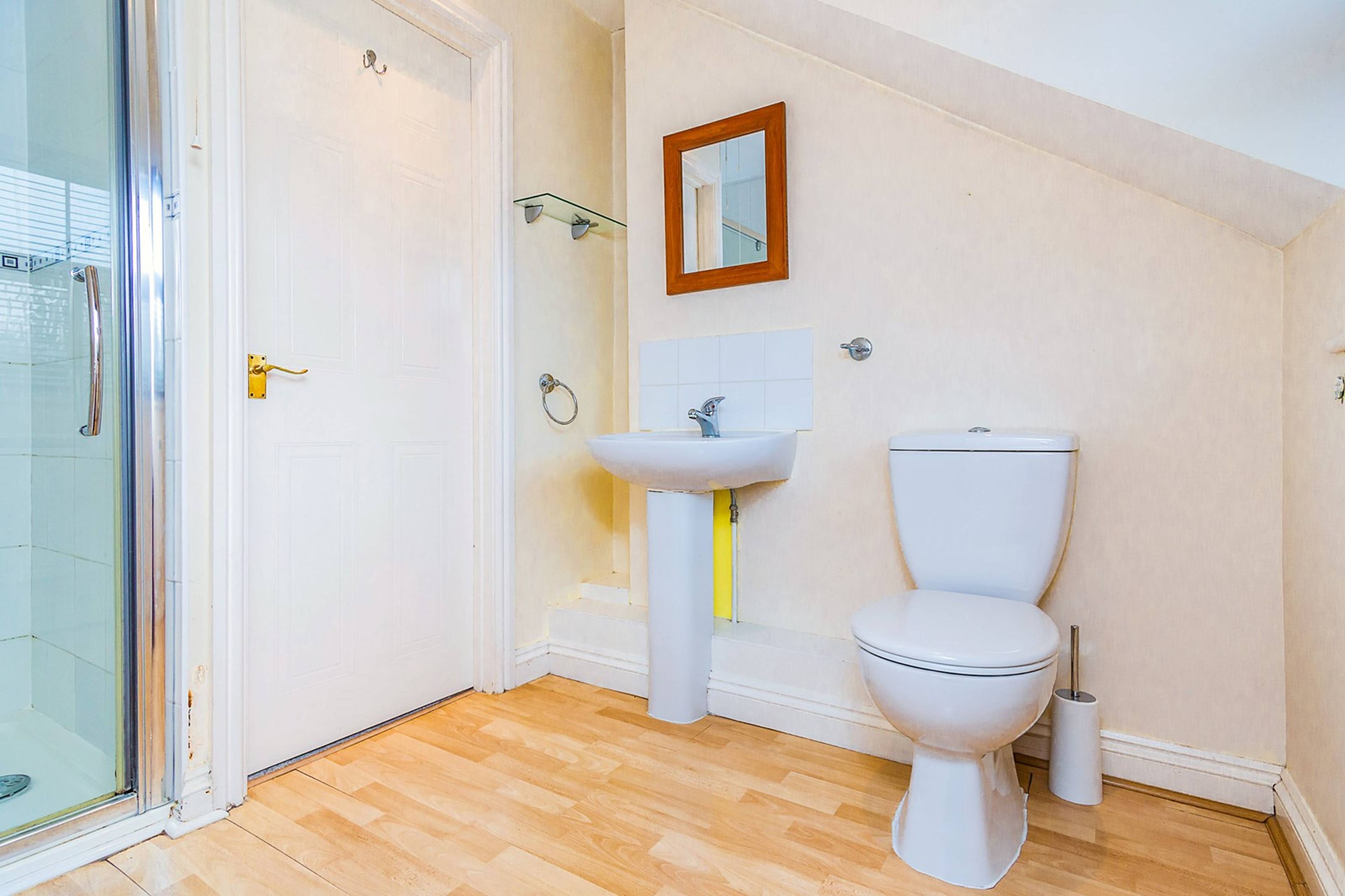 Master En-suite