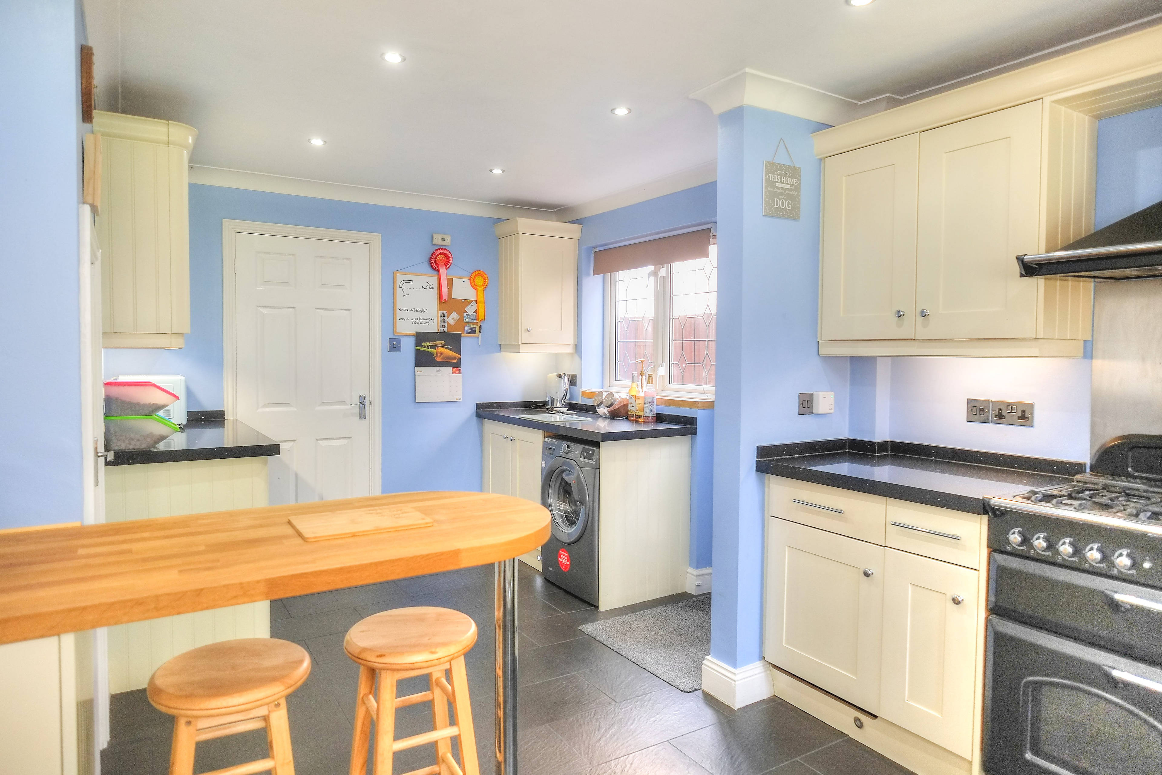 Kitchen/Breakfast