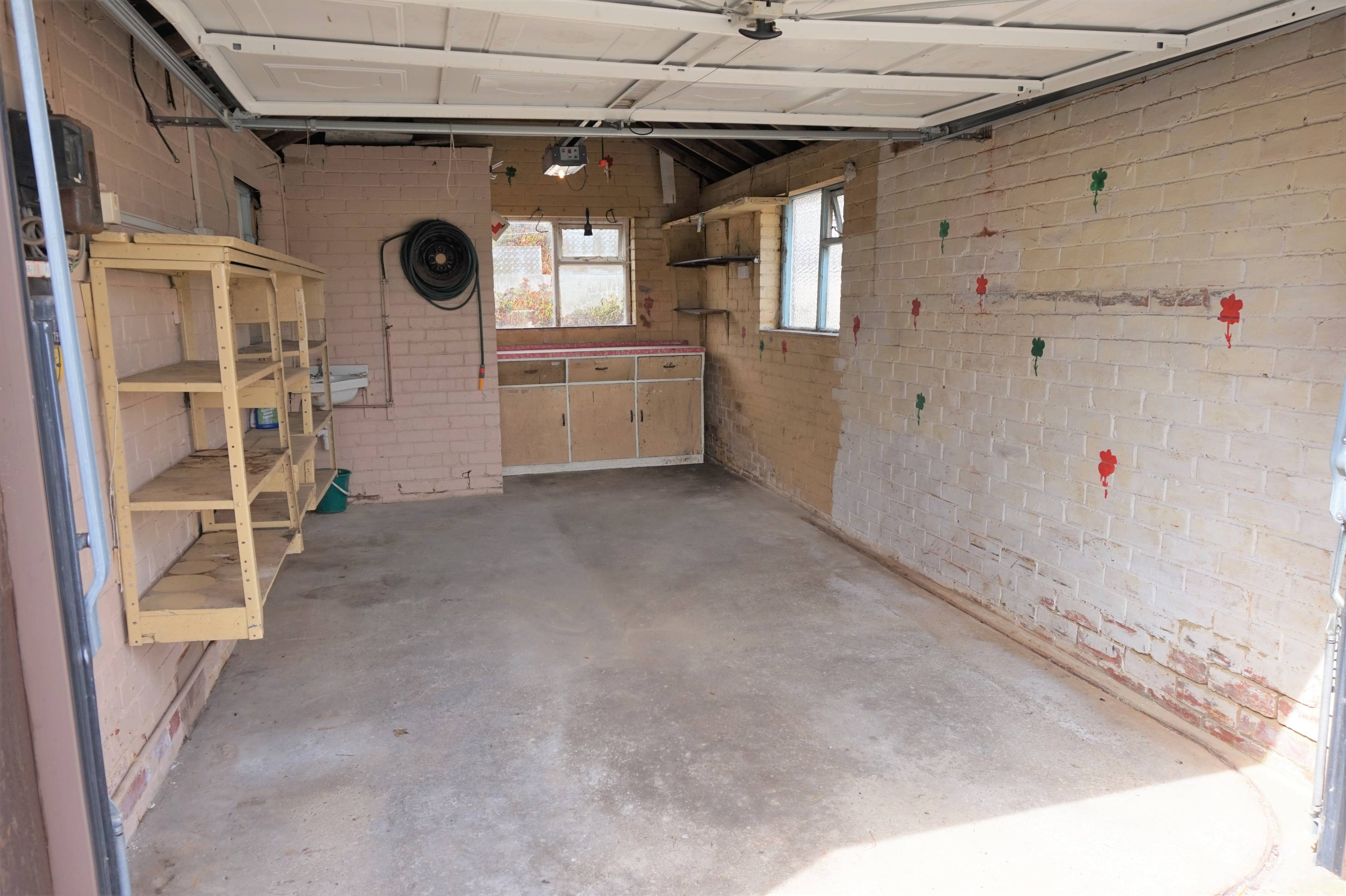 garage