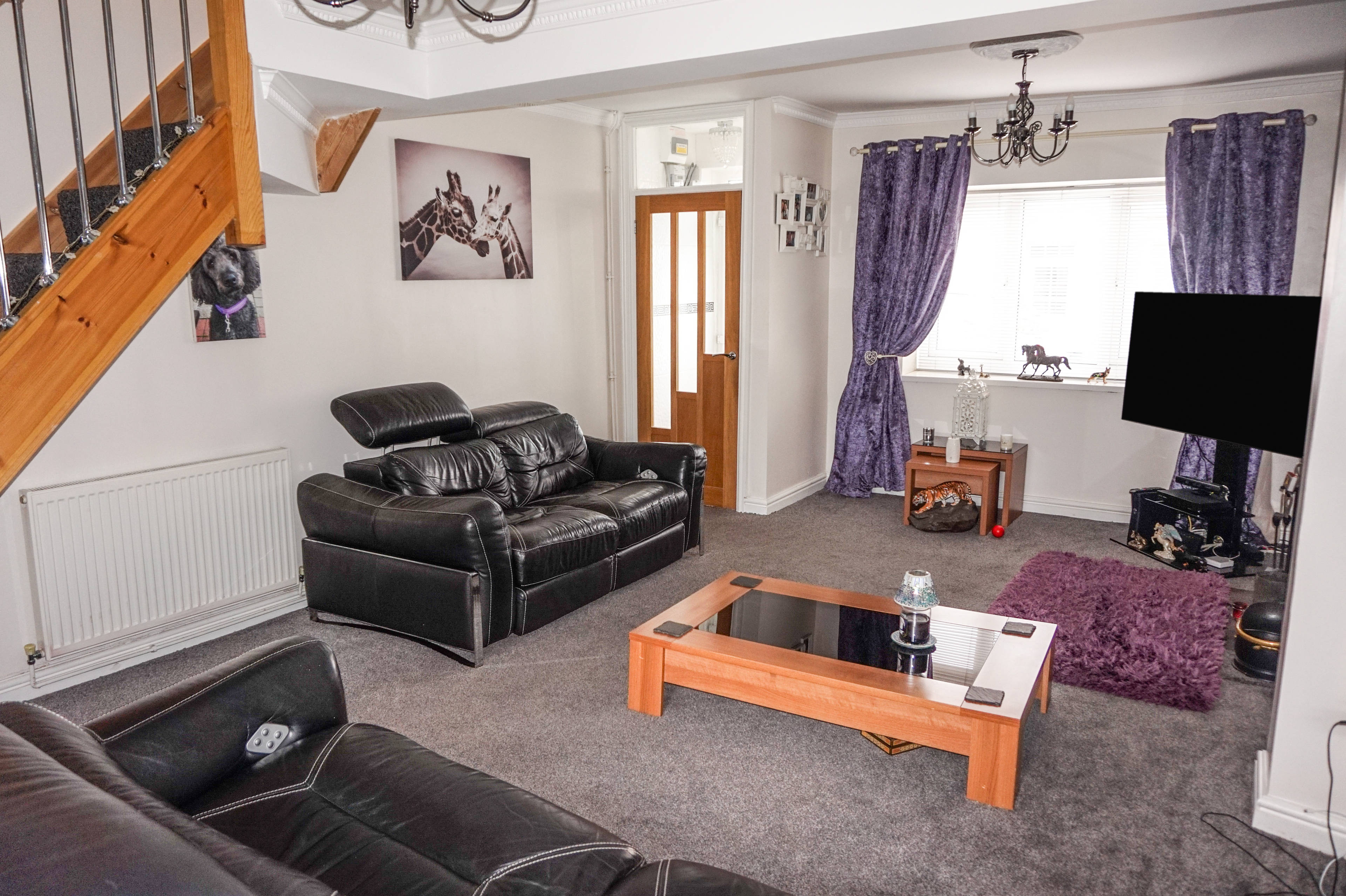 Lounge/Dining Room