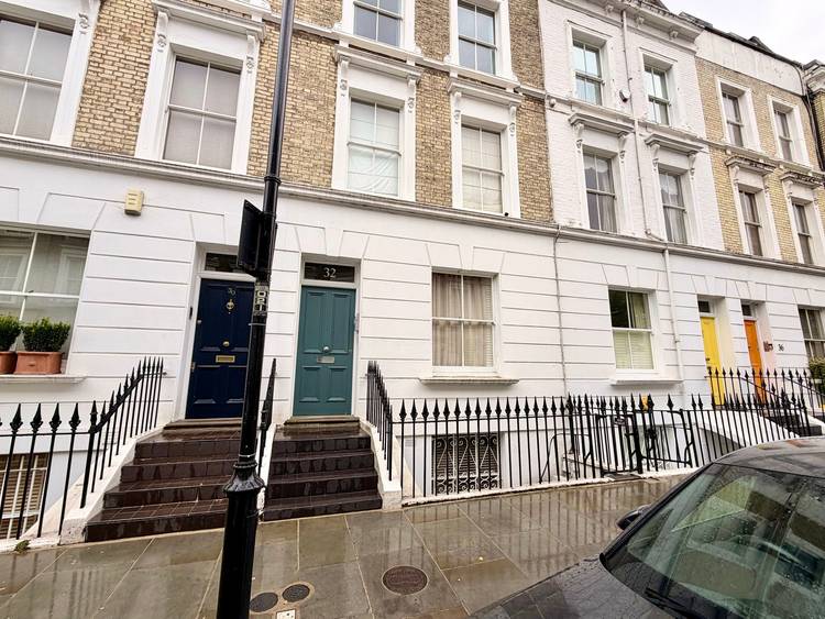 2 bedroom flat