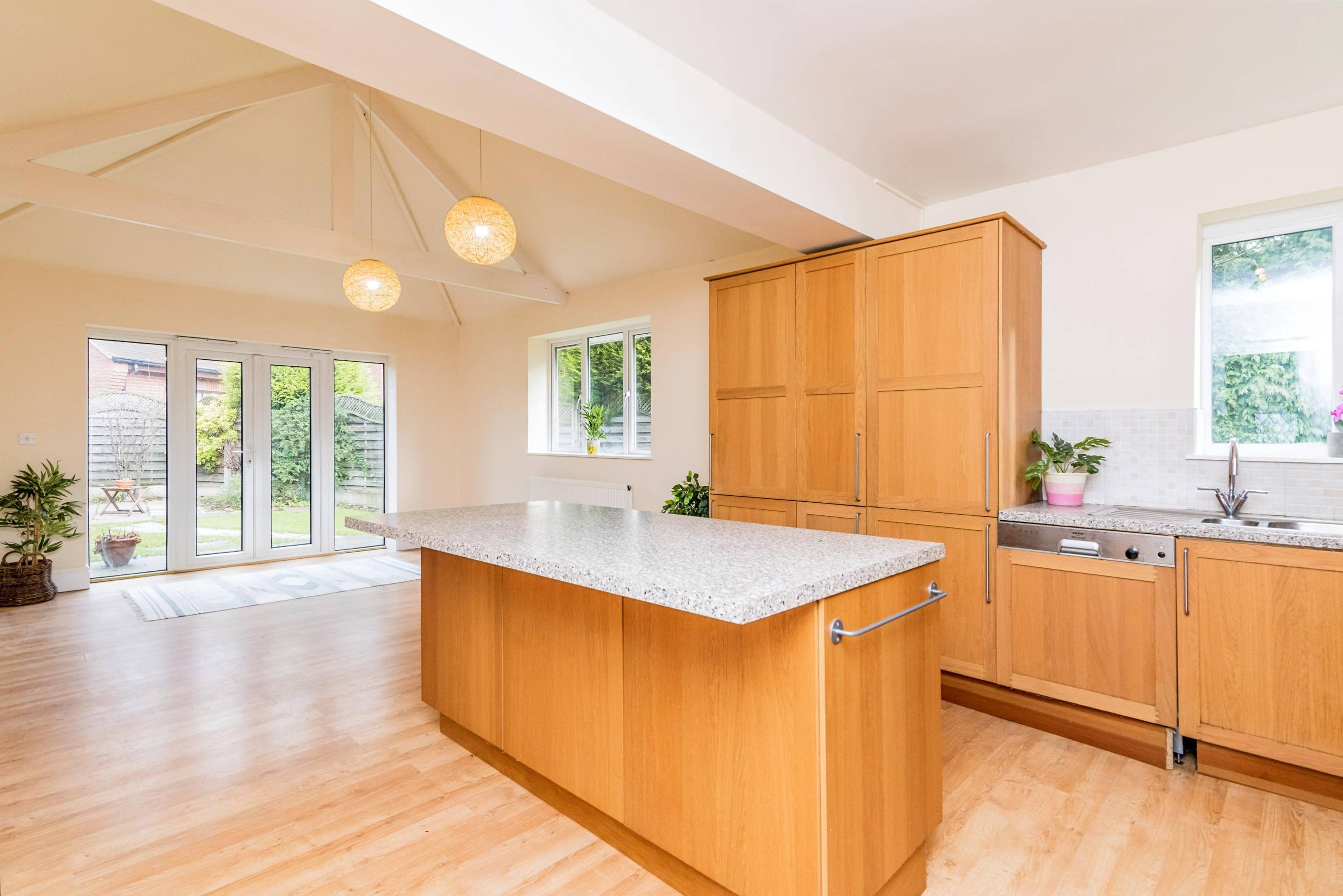 Kitchen/Breakfast