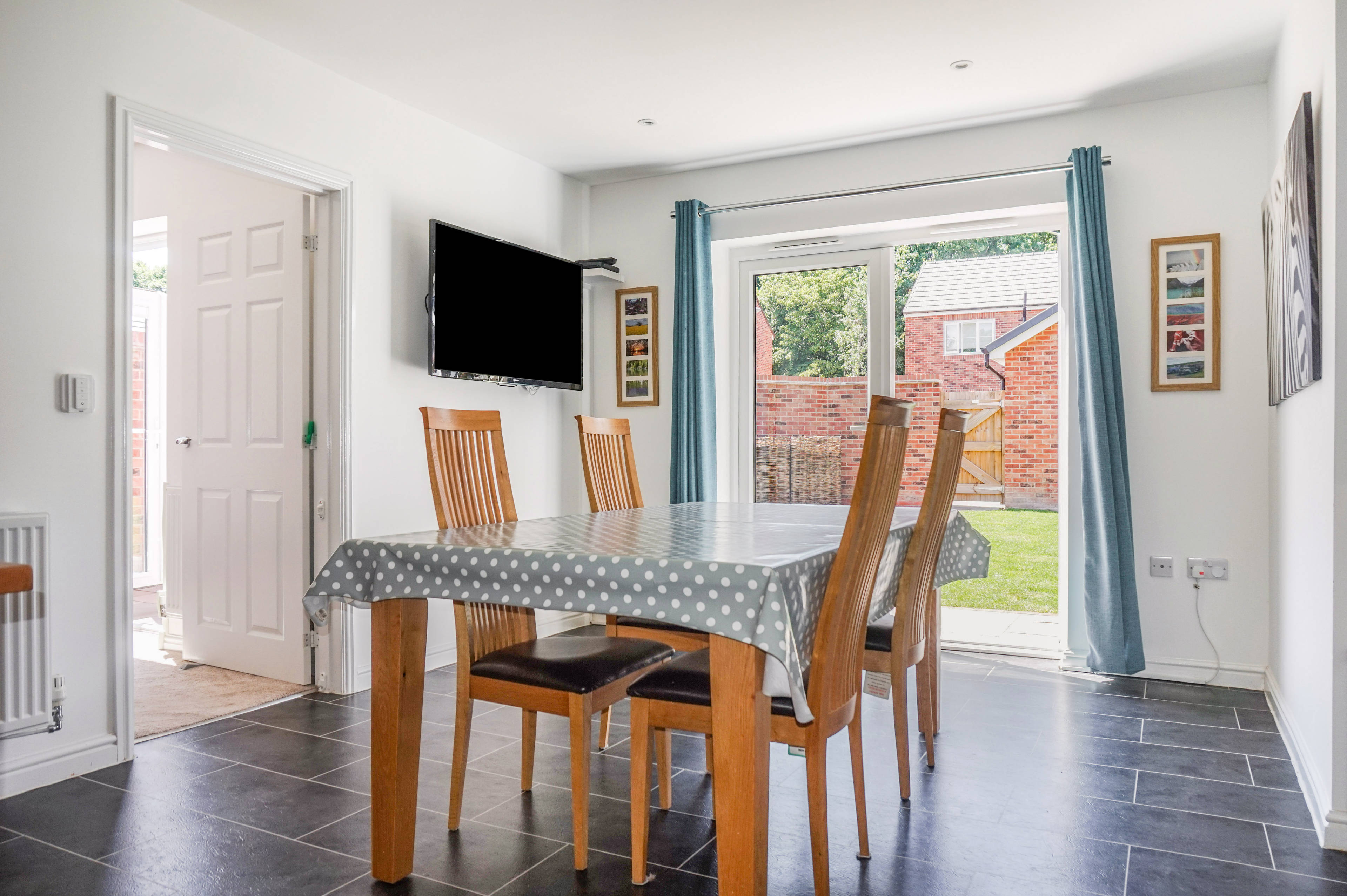 Kitchen/Family Room