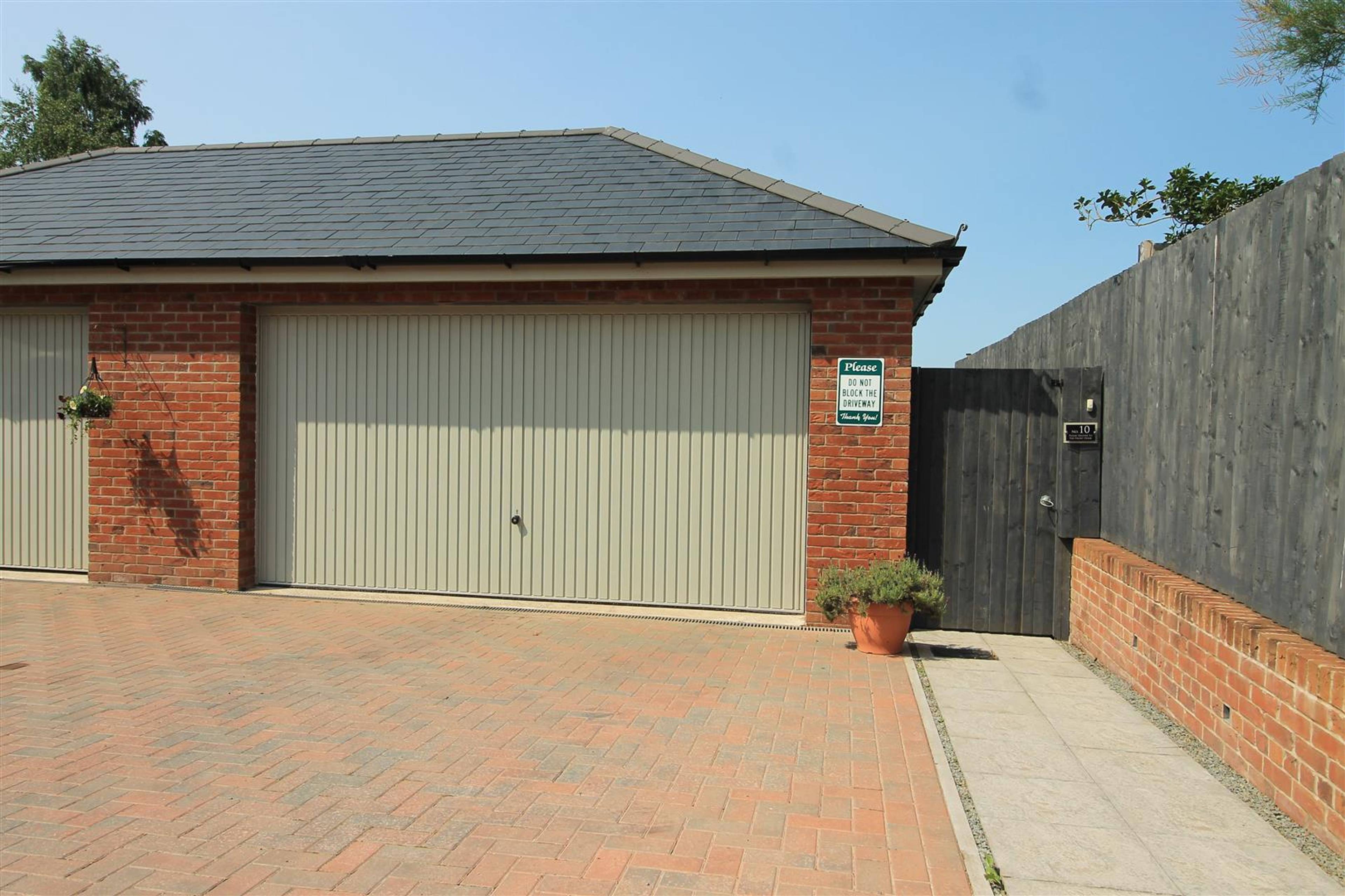 Double Garage