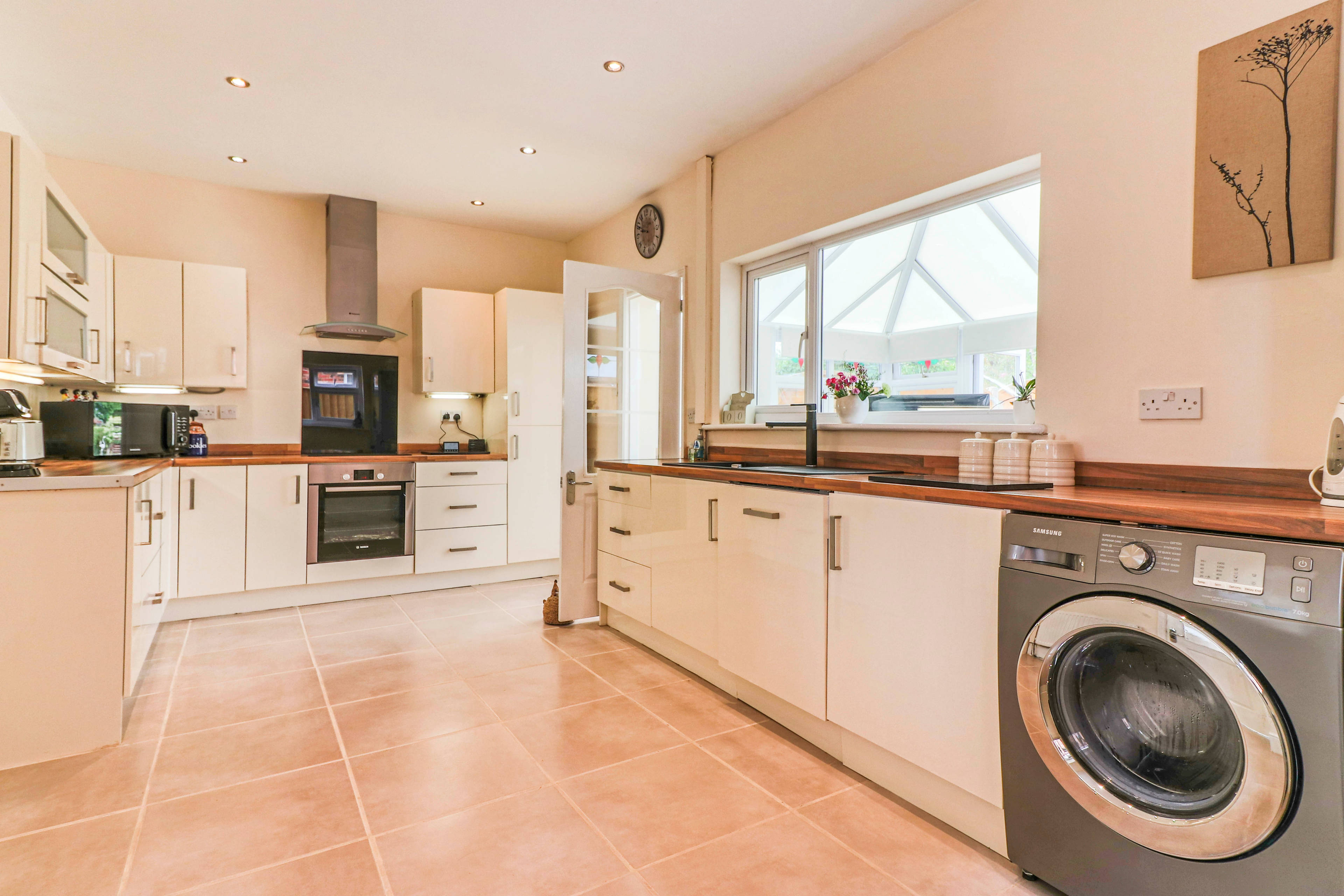 Kitchen/Family Room