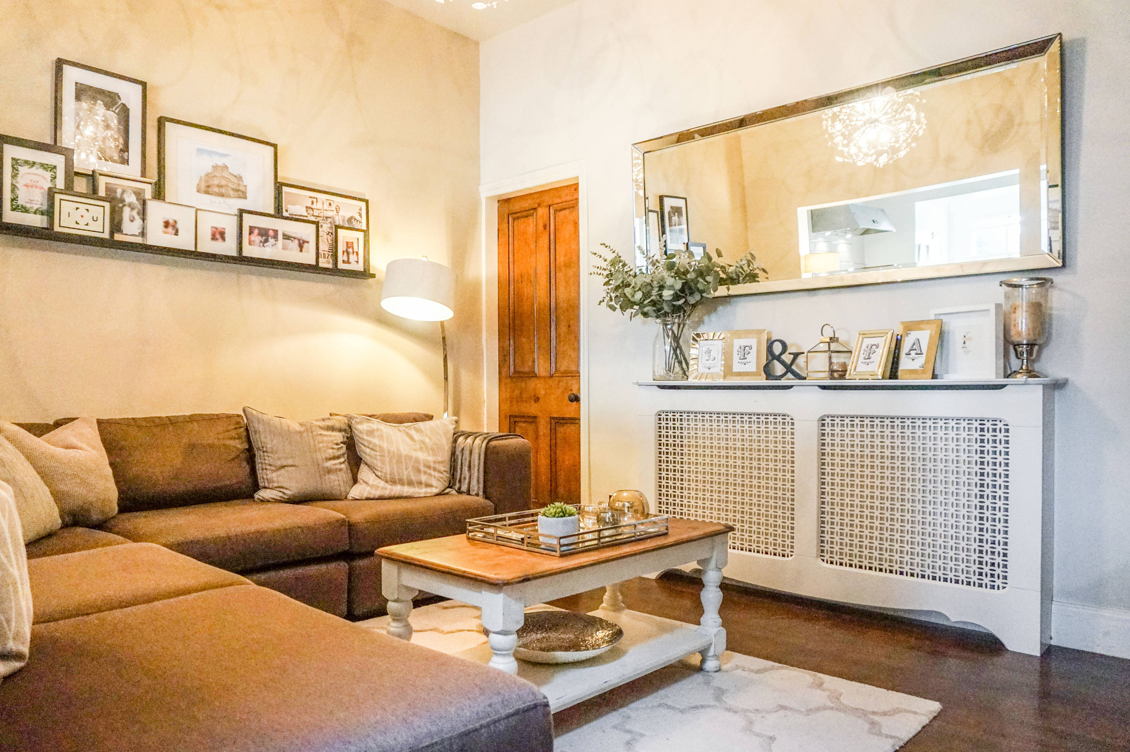 Lounge / Kitchen
