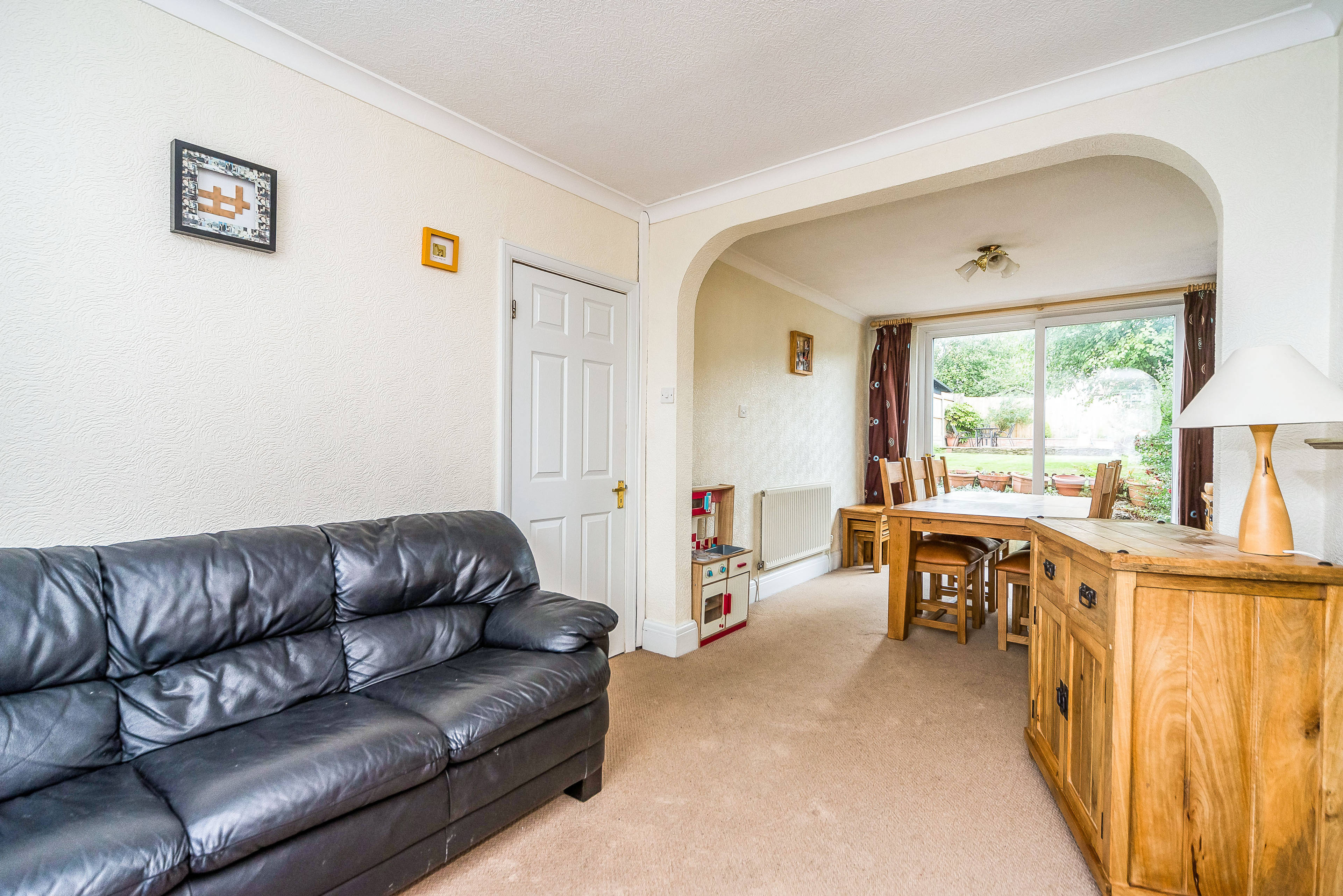 Lounge/Dining Room