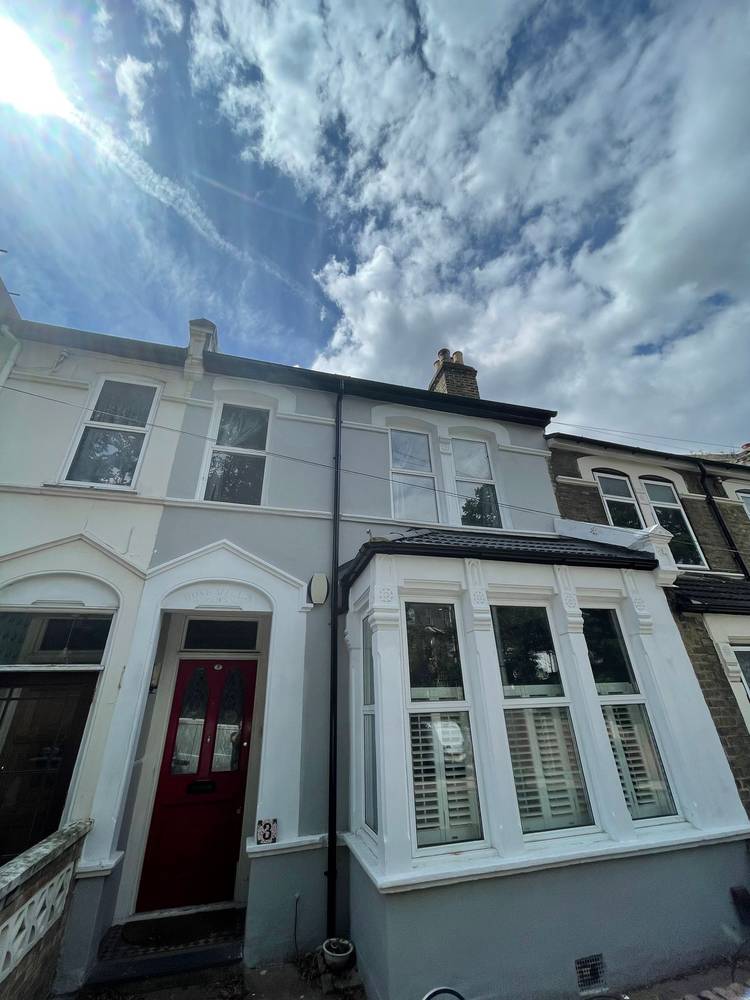 3 bedroom terraced house