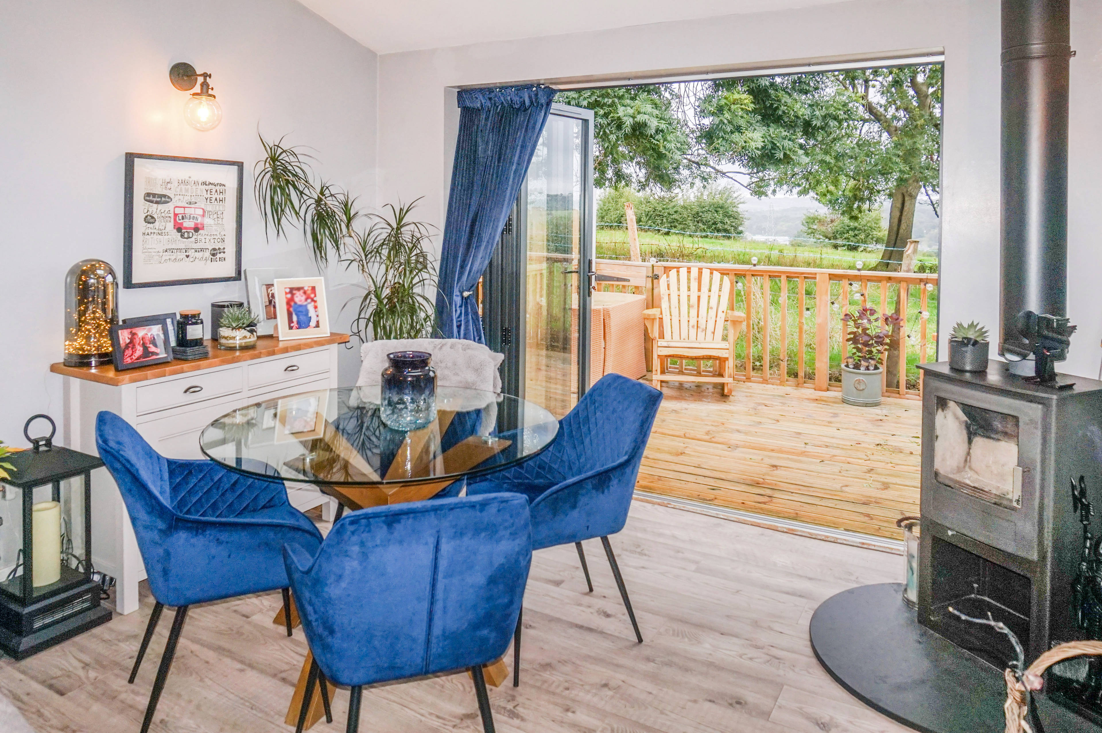 Lounge/dining Room