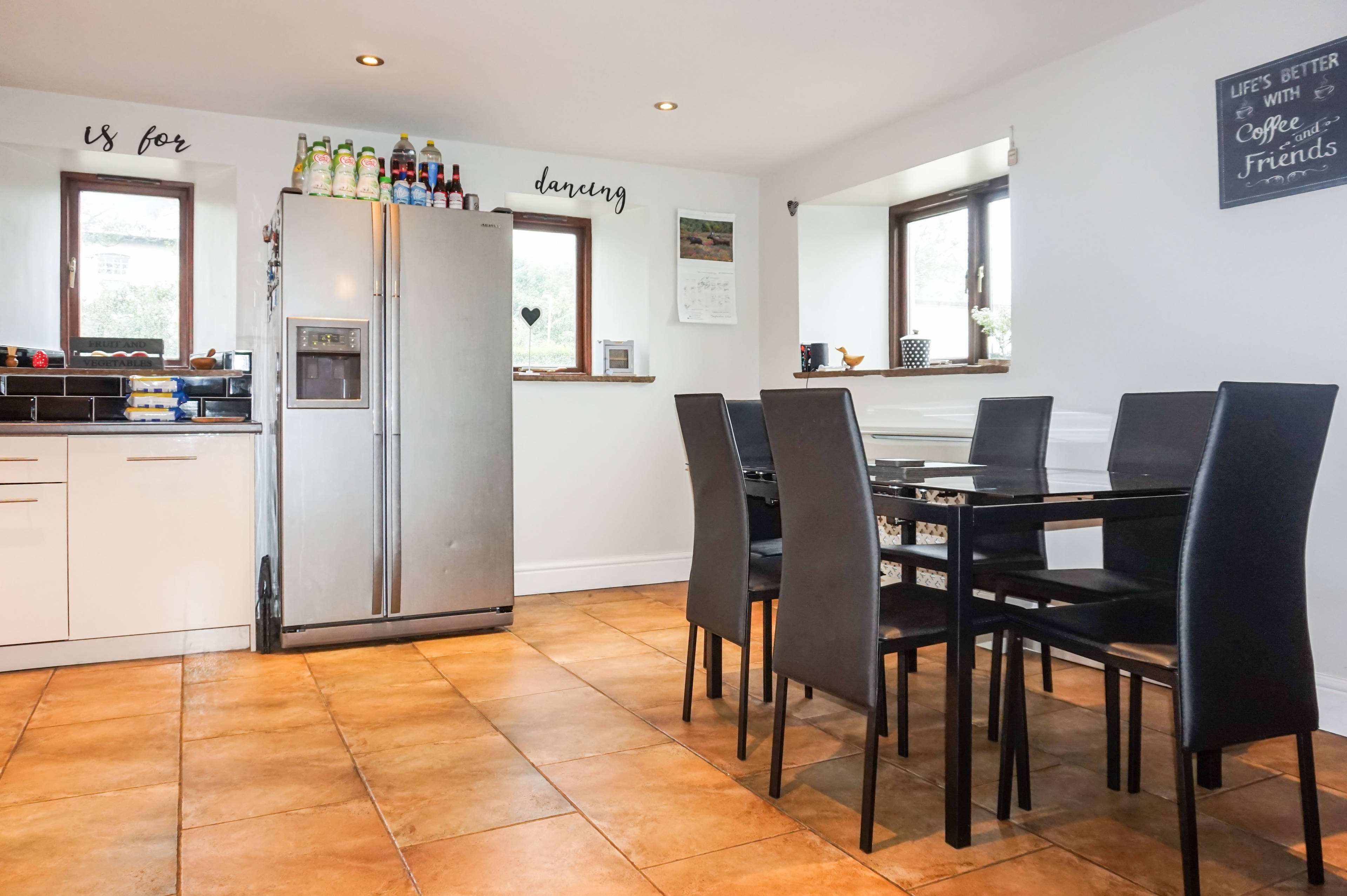 Kitchen/dining Room